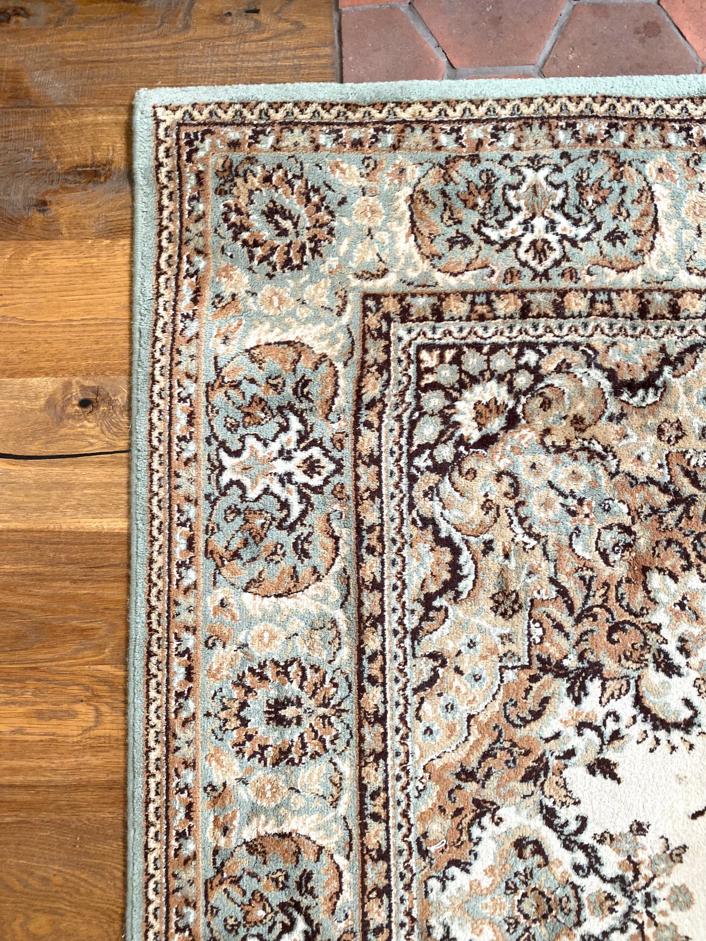 Tapis en laine ancien