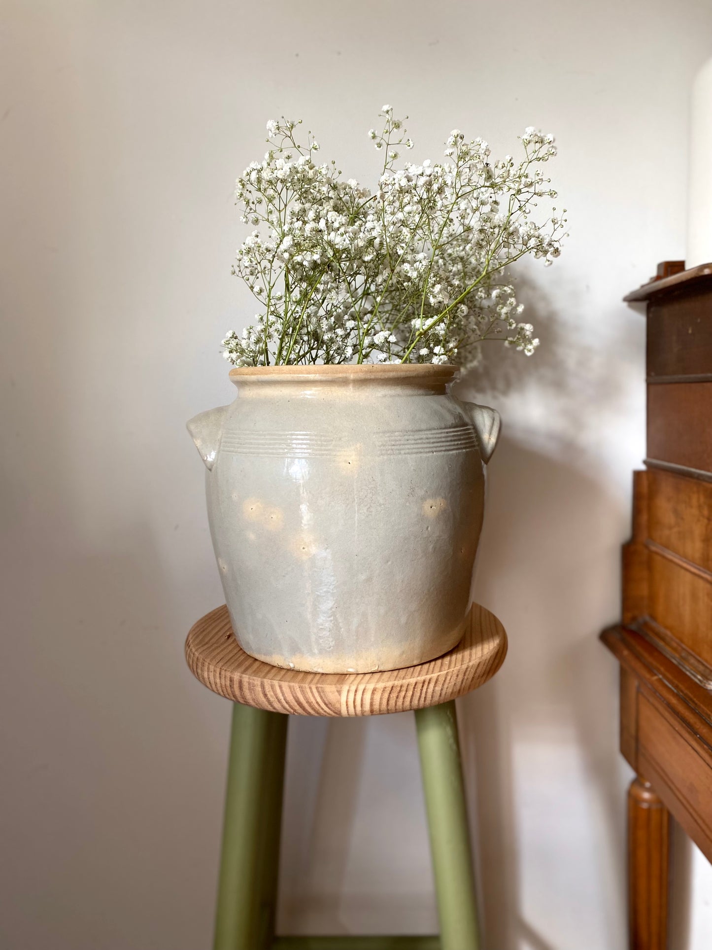Grand pot en grès ancien écru