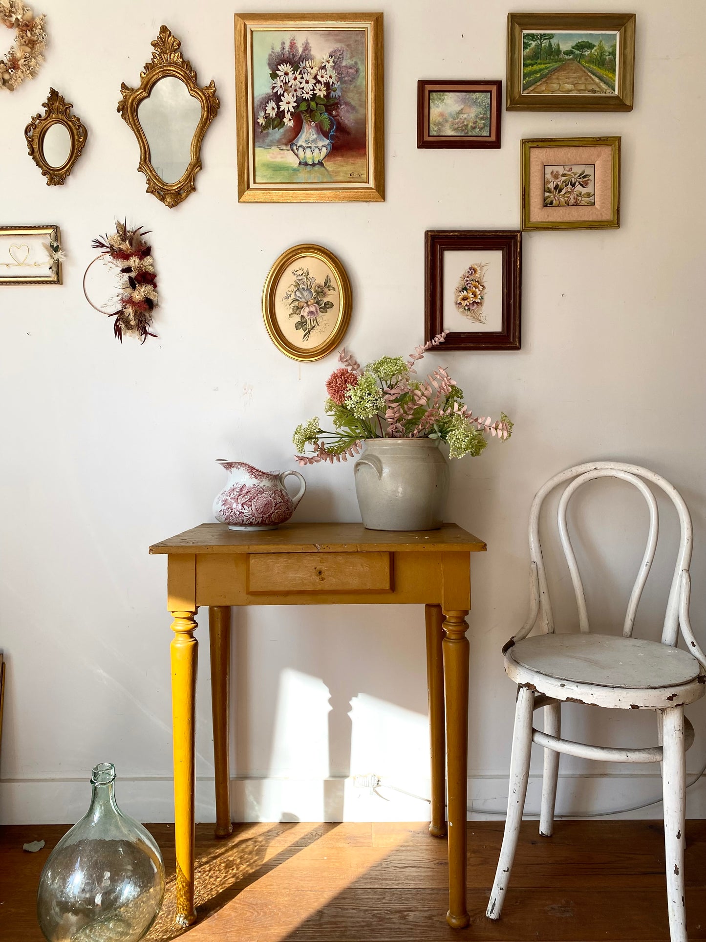 Table d'appoint en bois ancien