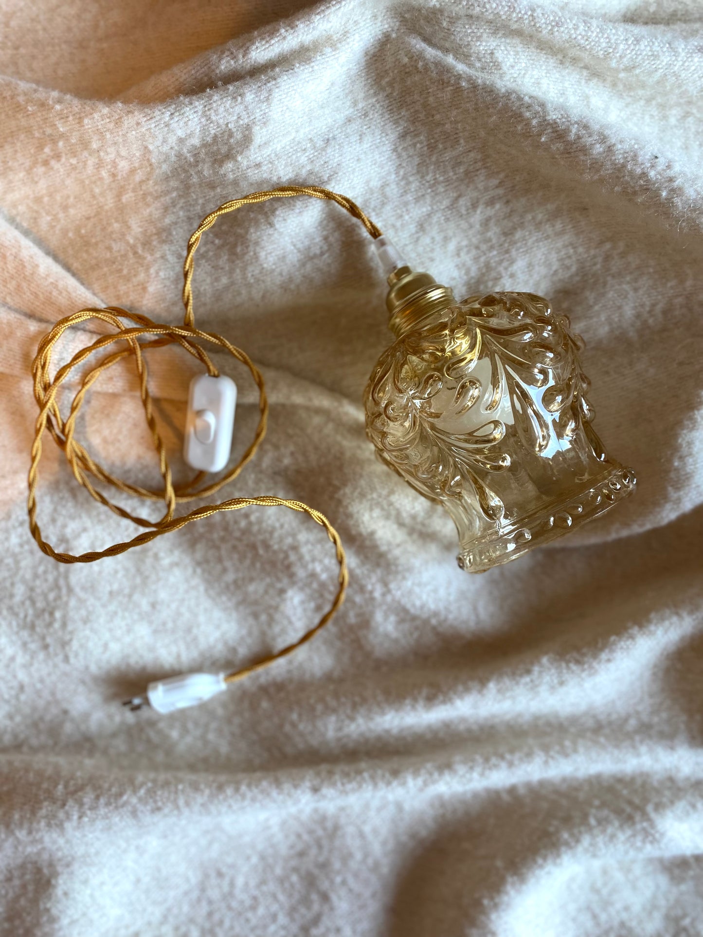 Baladeuse globe en verre Art Deco