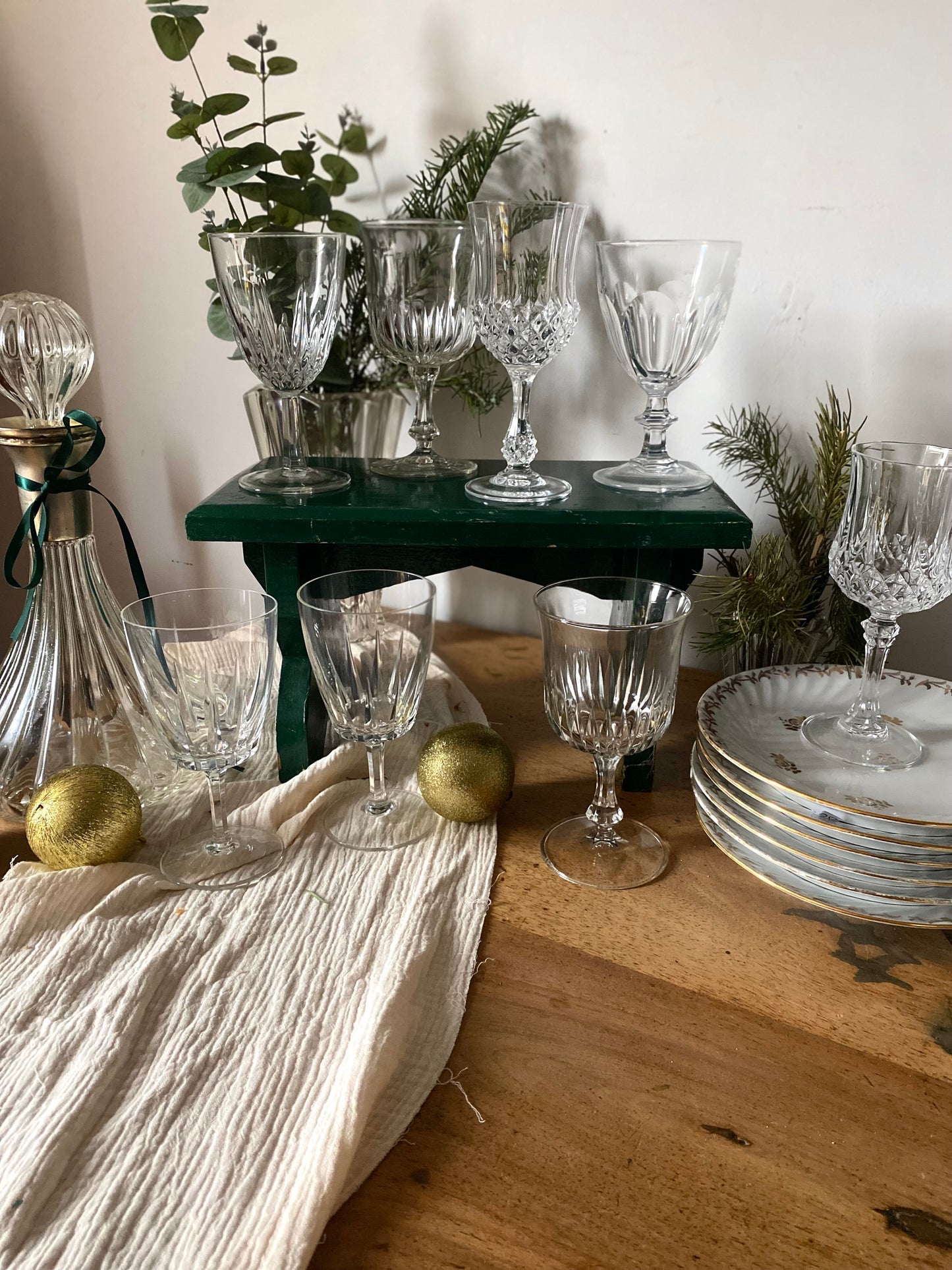 Verres à pied dépareillés