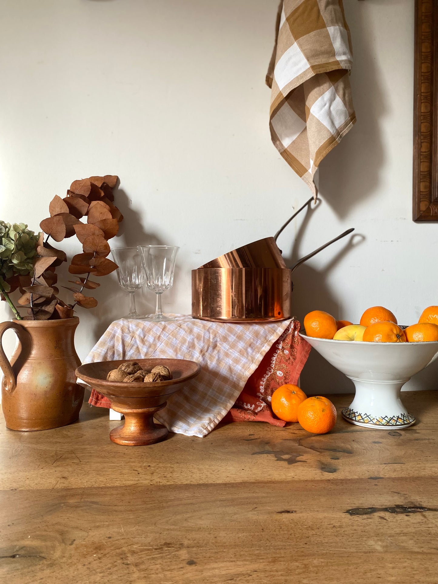 Duo de Casseroles en cuivre milieu du XXe siècle de fabrication française par Métaux Ouvrés Vesoul