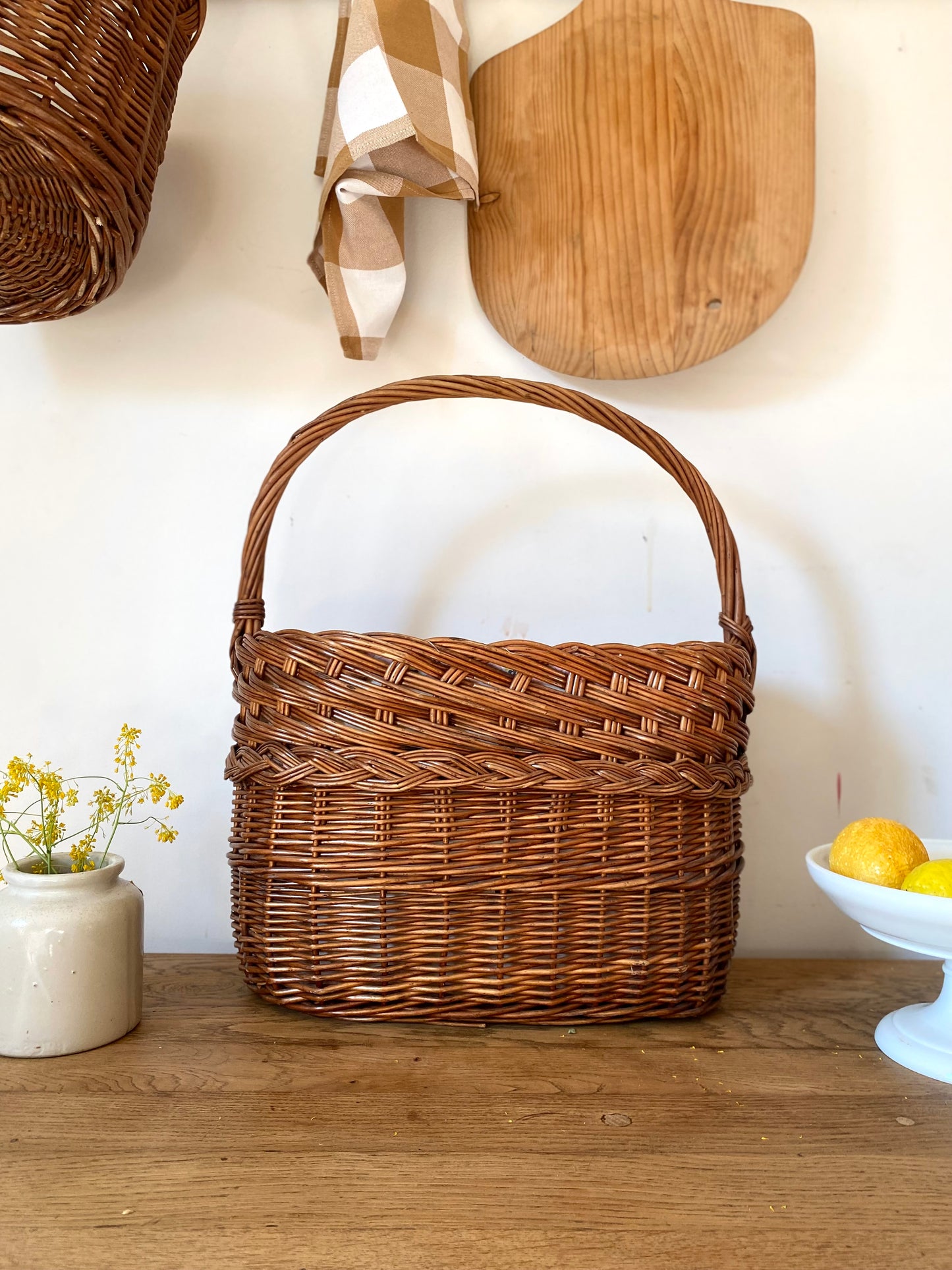 Panier en osier ancien