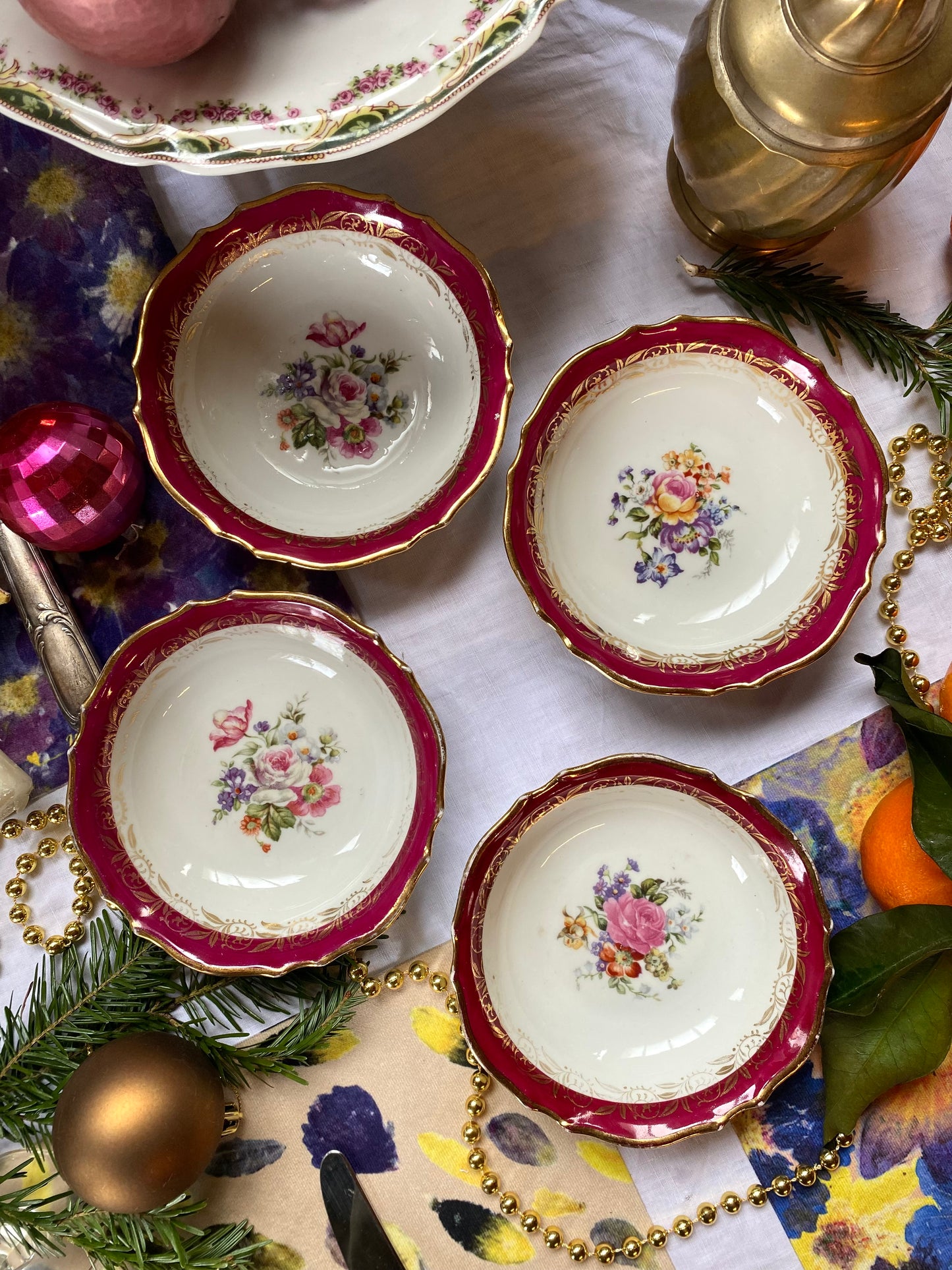 Ramequins en faïence ancienne