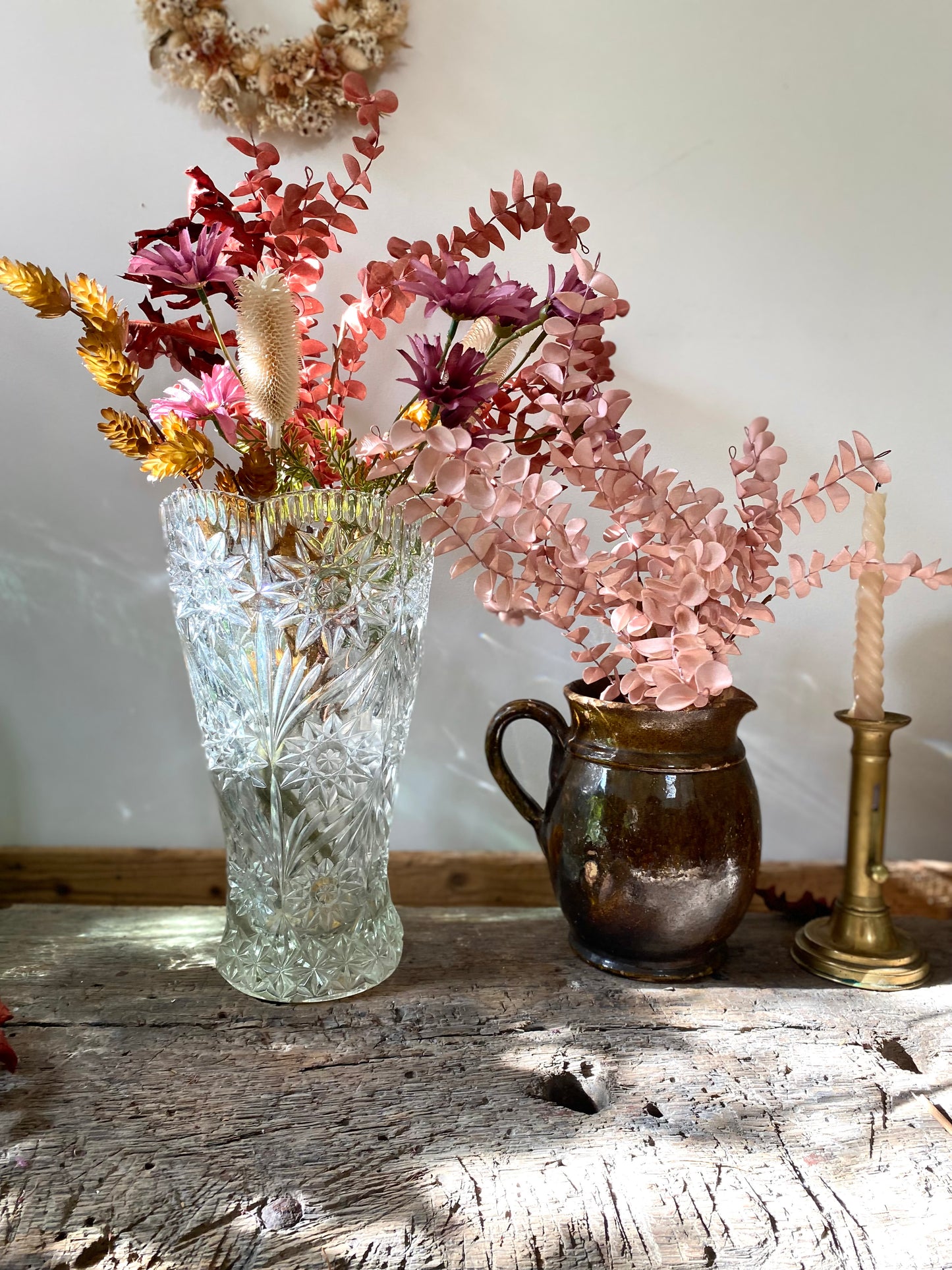 Grand vase ancien en verre taillé