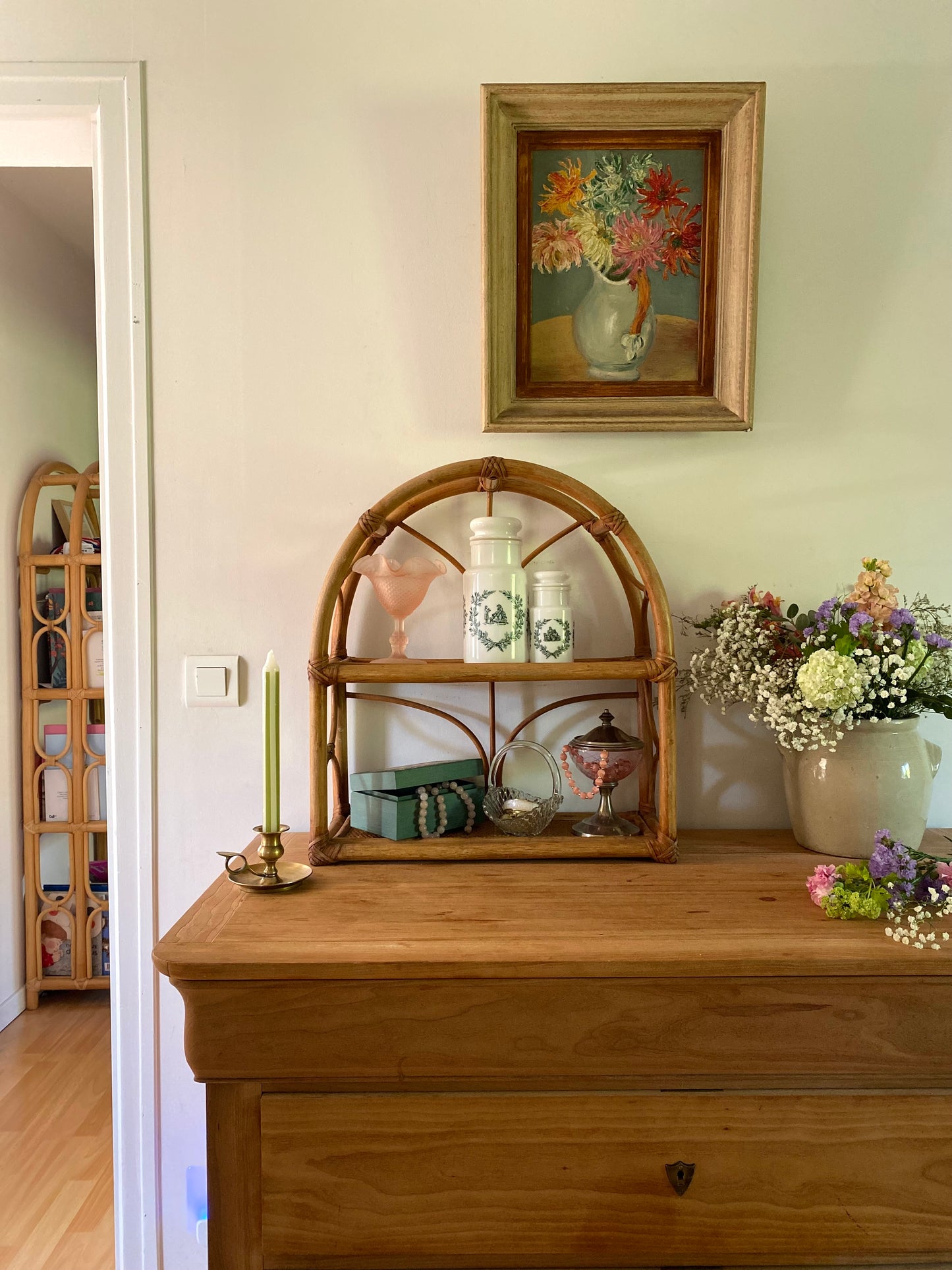 Étagère "Arche" en Rotin & Cannage – Vintage 1970