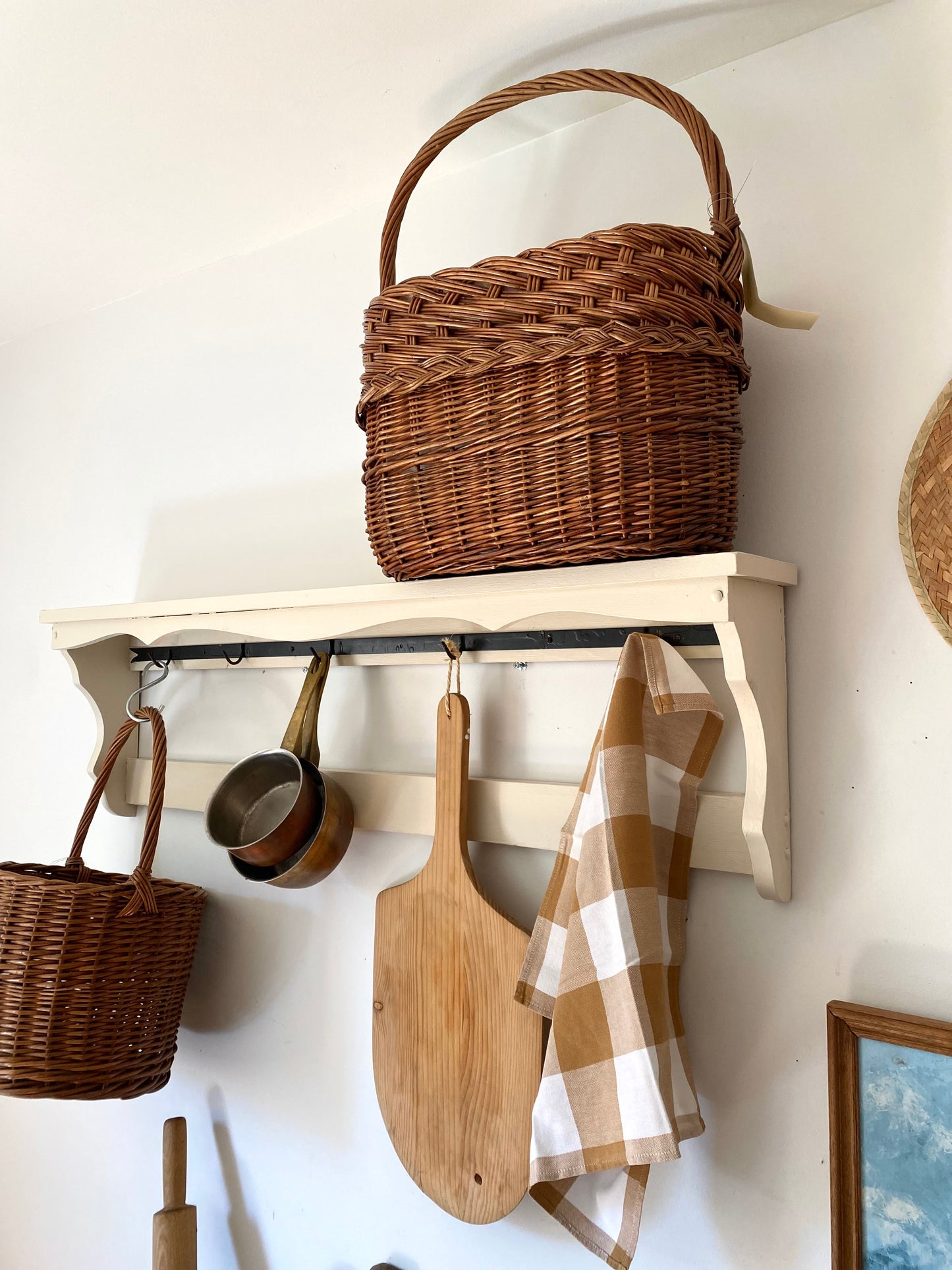 Étagère murale en bois ancien rénovée