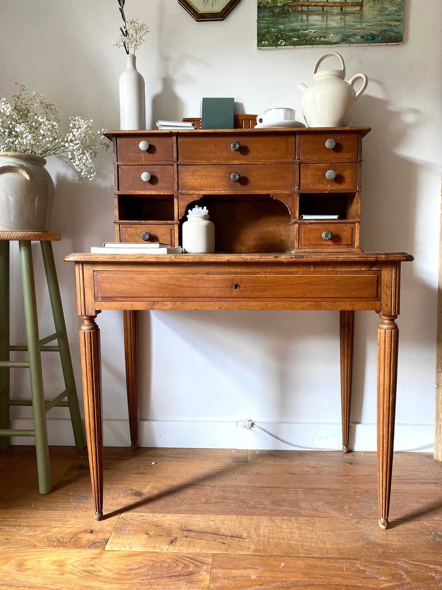 Bureau secrétaire en bois massif ancien