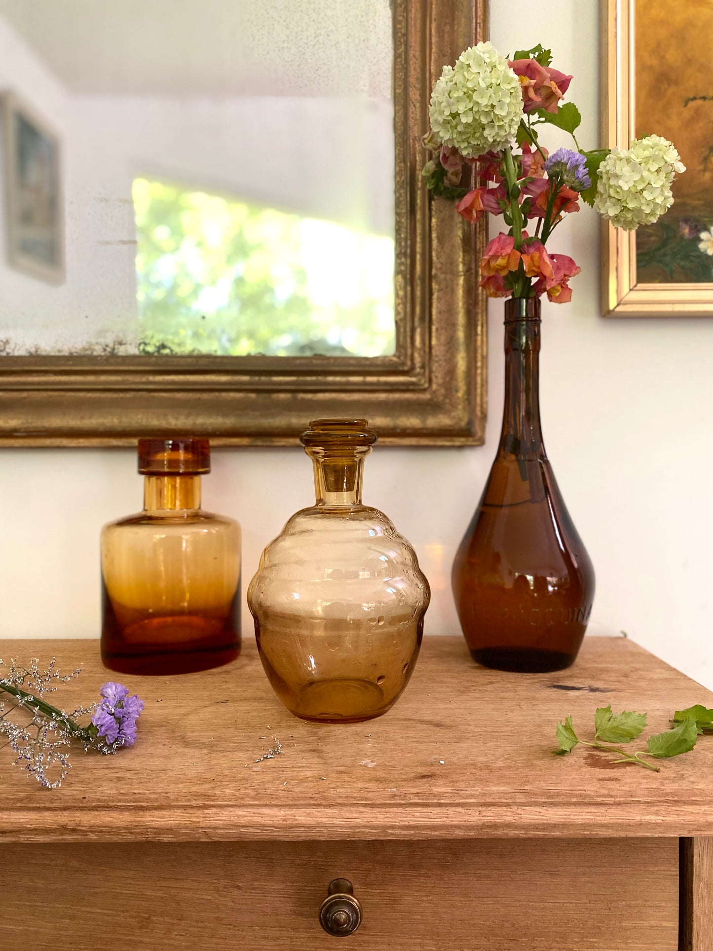 Carafe à décanter "Bulbe" en verre ambré – Vintage 1970