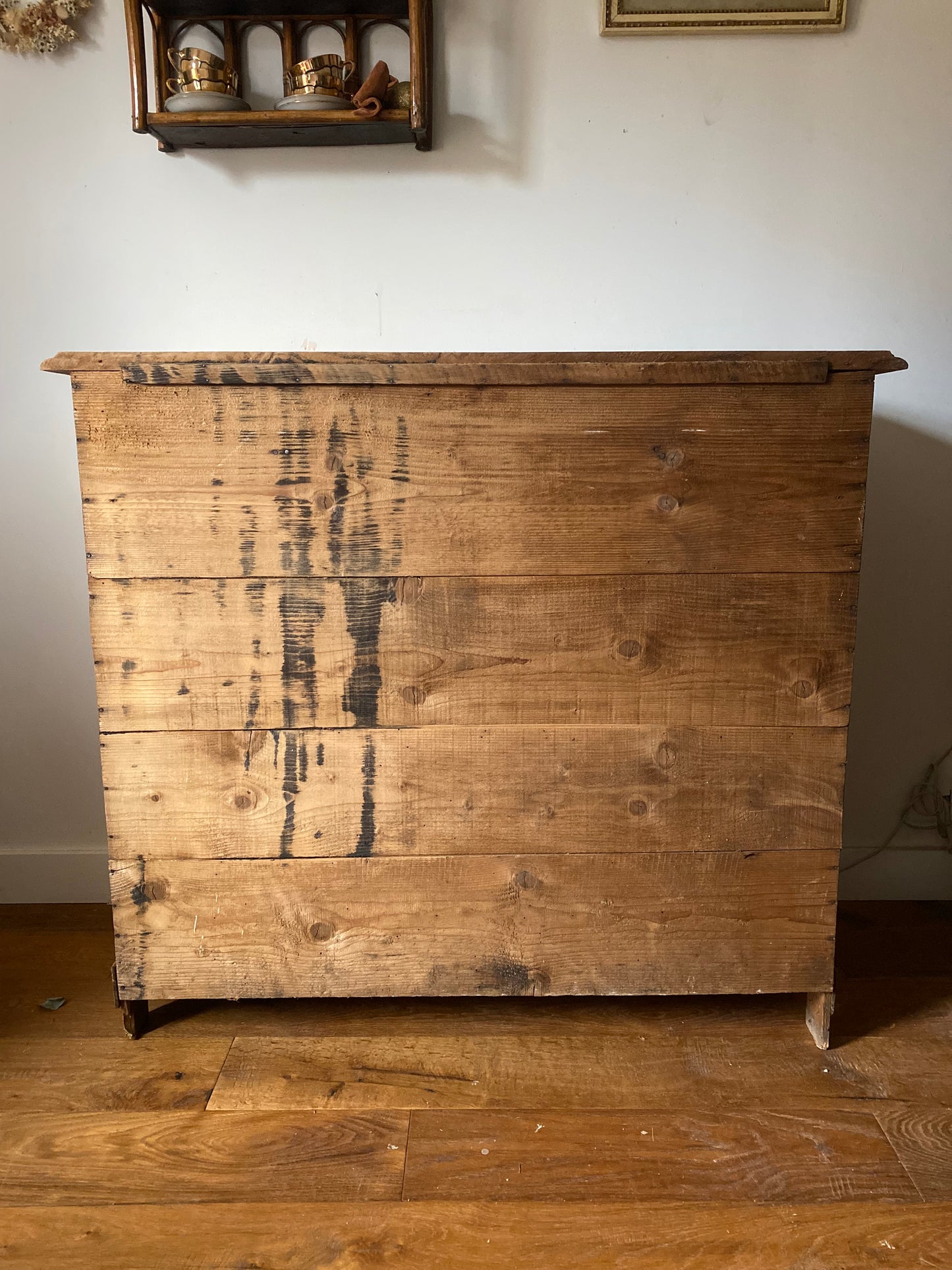 Buffet parisien en bois ancien