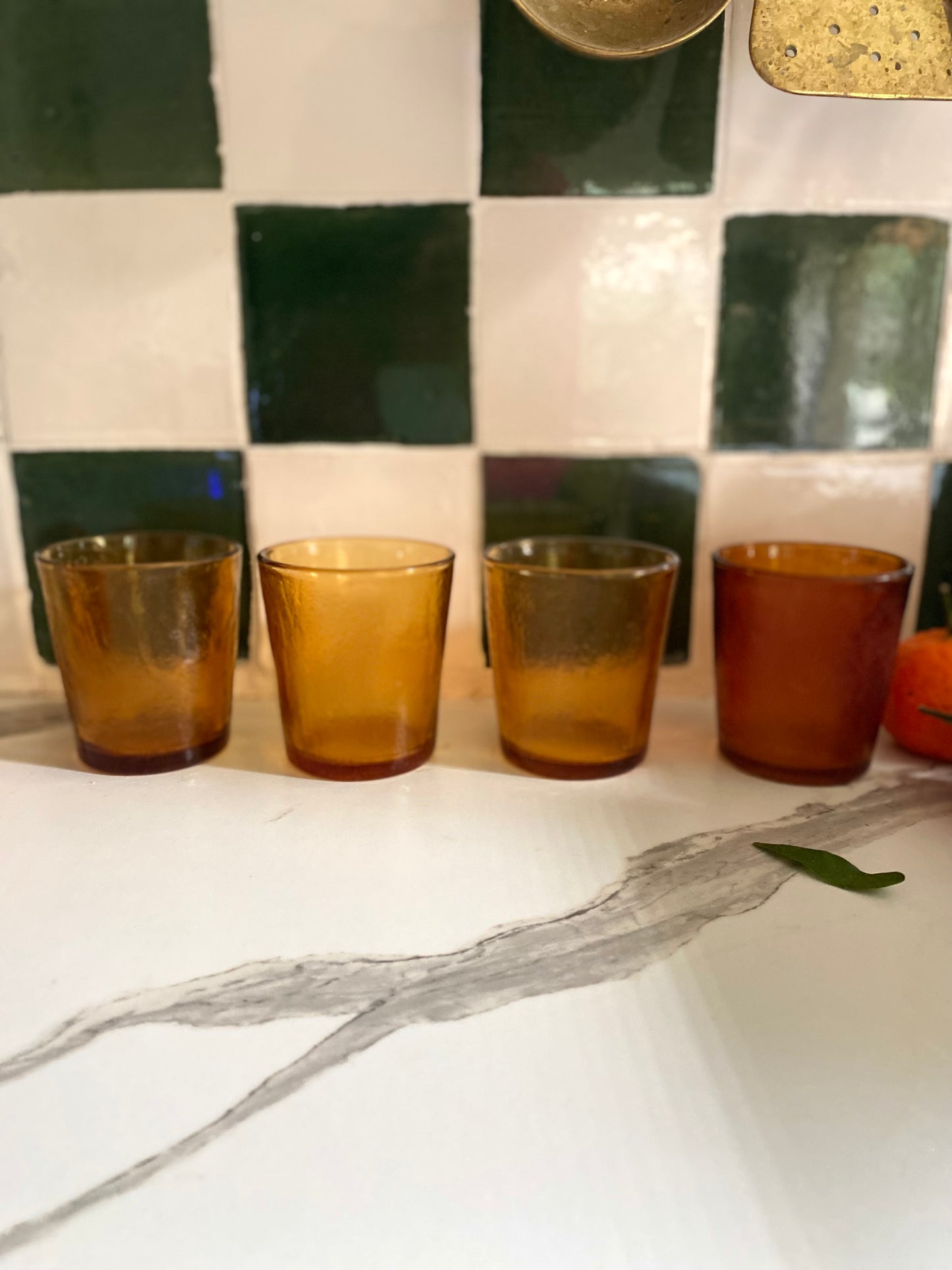 Verres en verre ambré