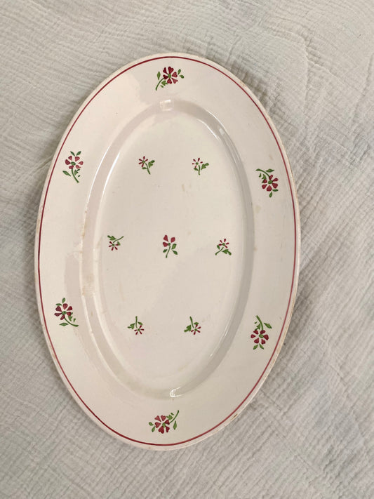 Plat de service ovale