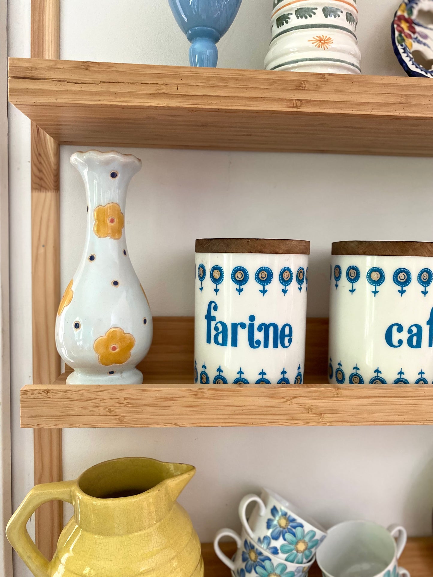 Série de pots à épices vintage