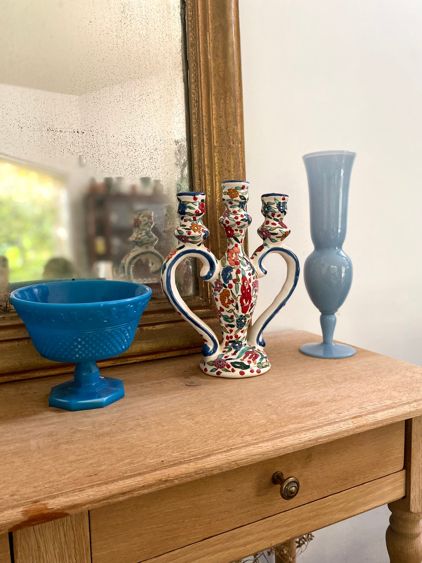 Grand vase bleu en opaline