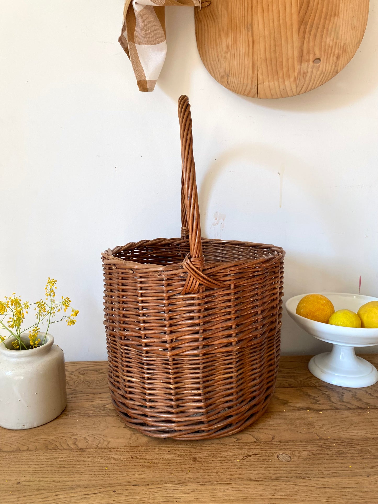 Panier en osier ancien