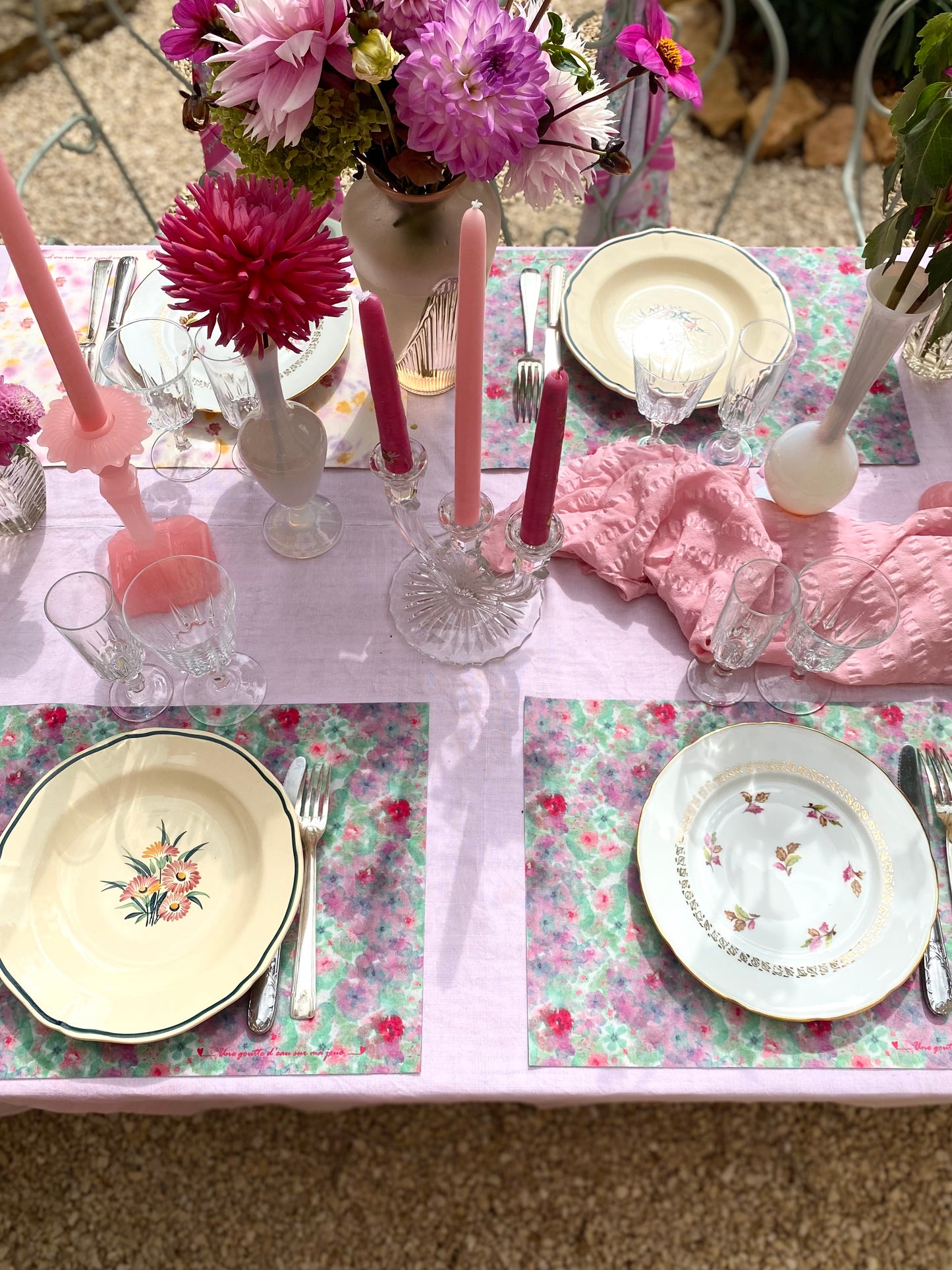 Assiettes en faïence de Gien