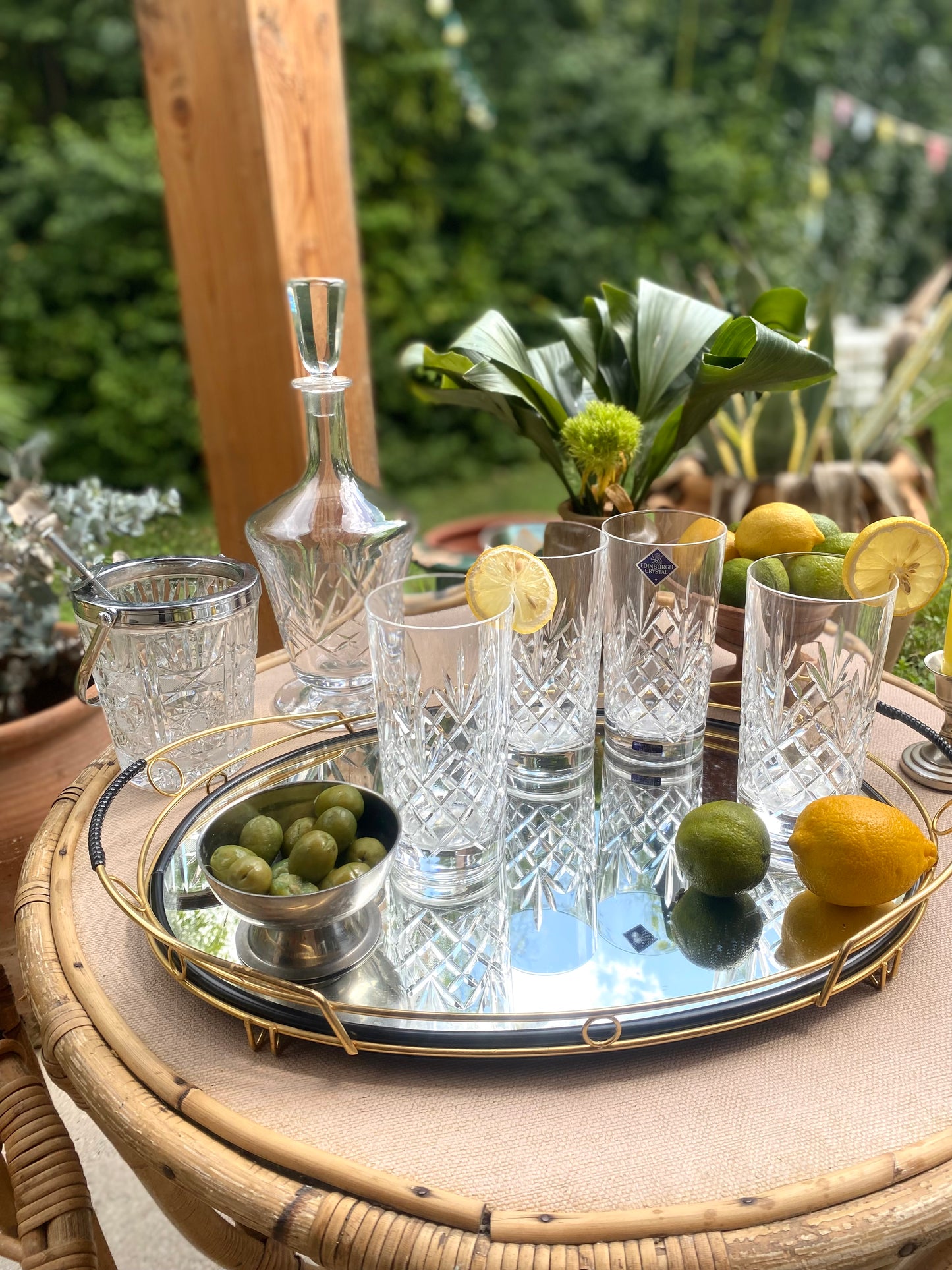 Verres à cocktail en cristal écossais ancien