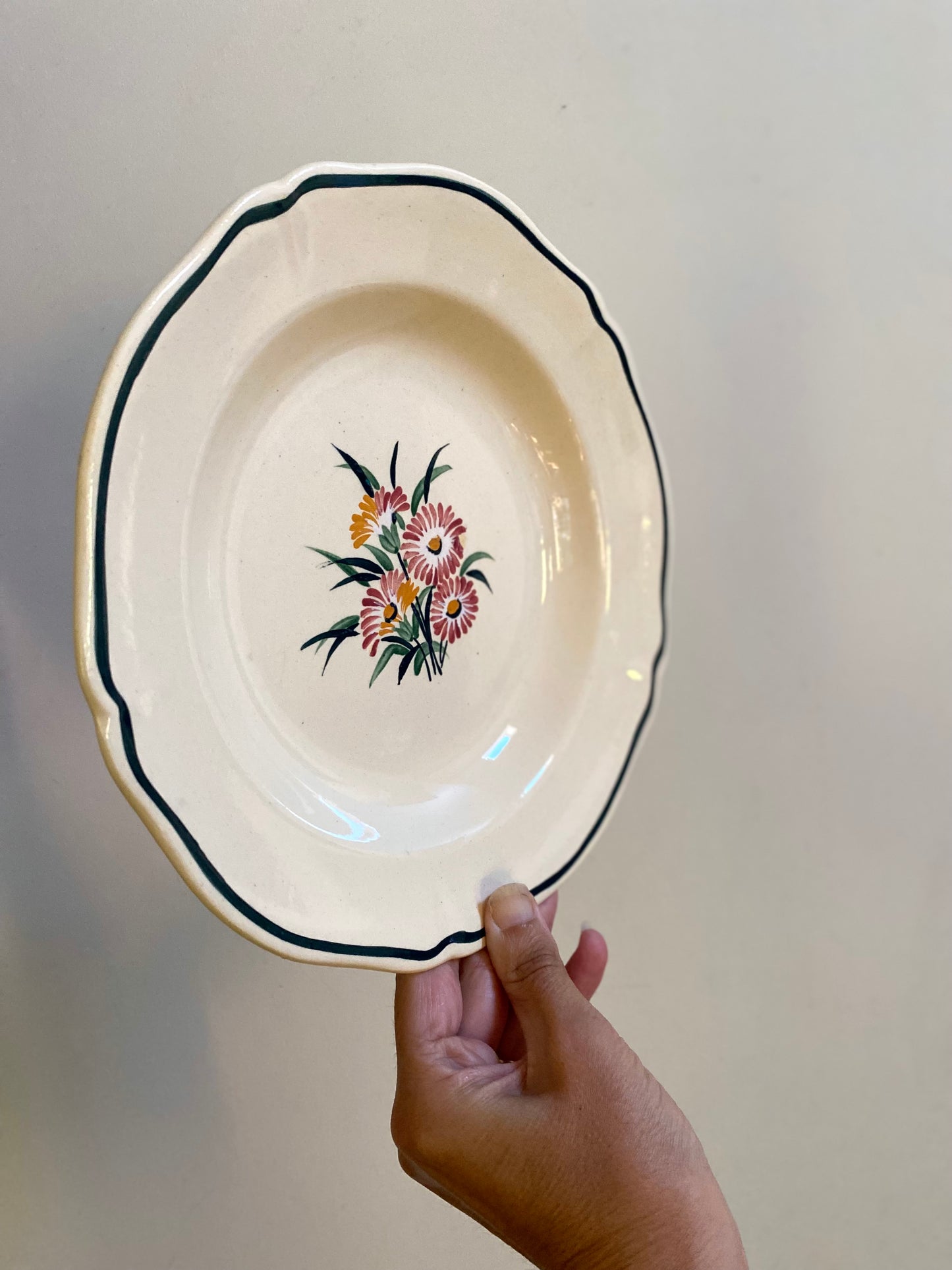 Assiettes en faïence de Gien