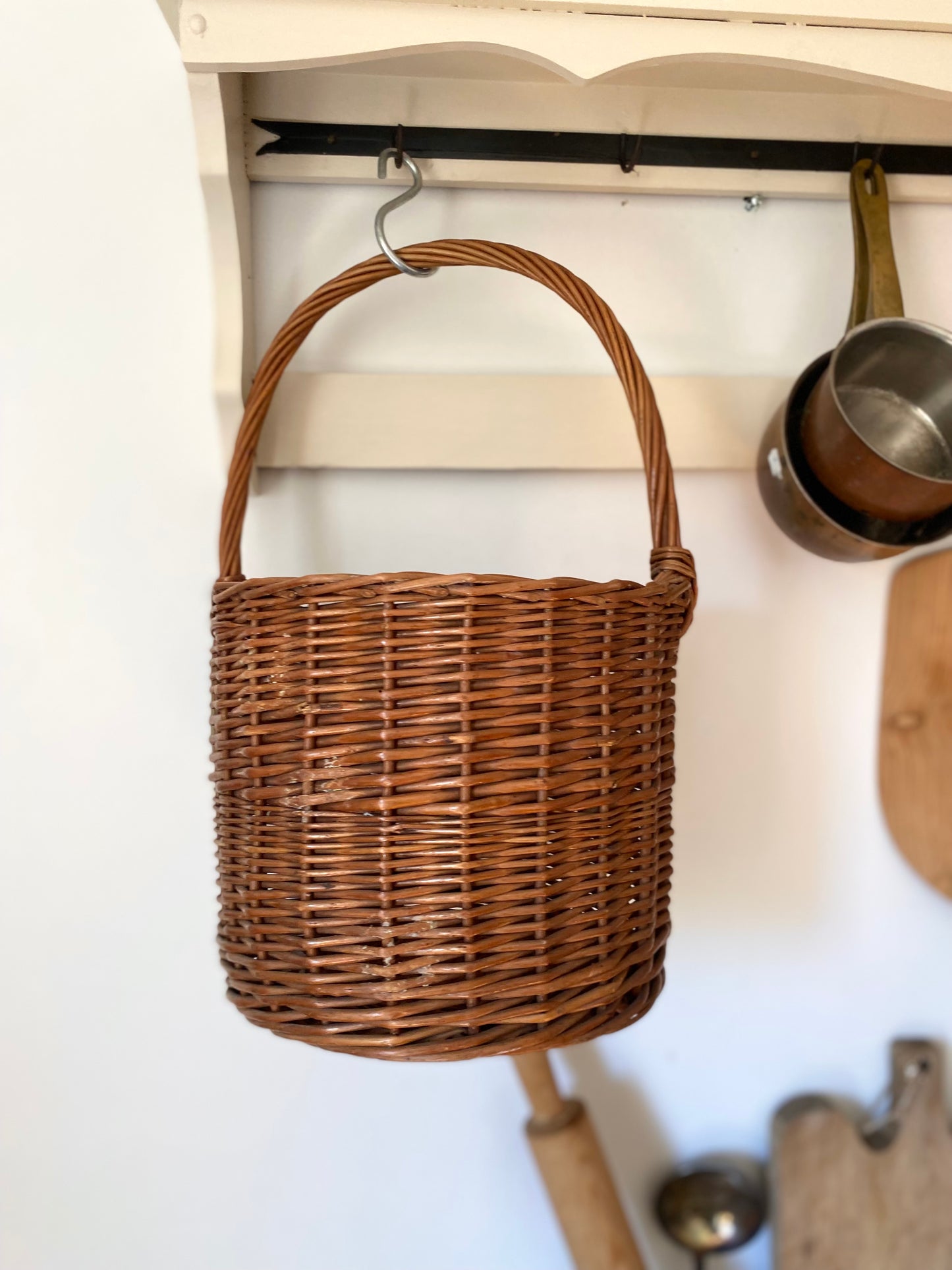 Panier en osier ancien
