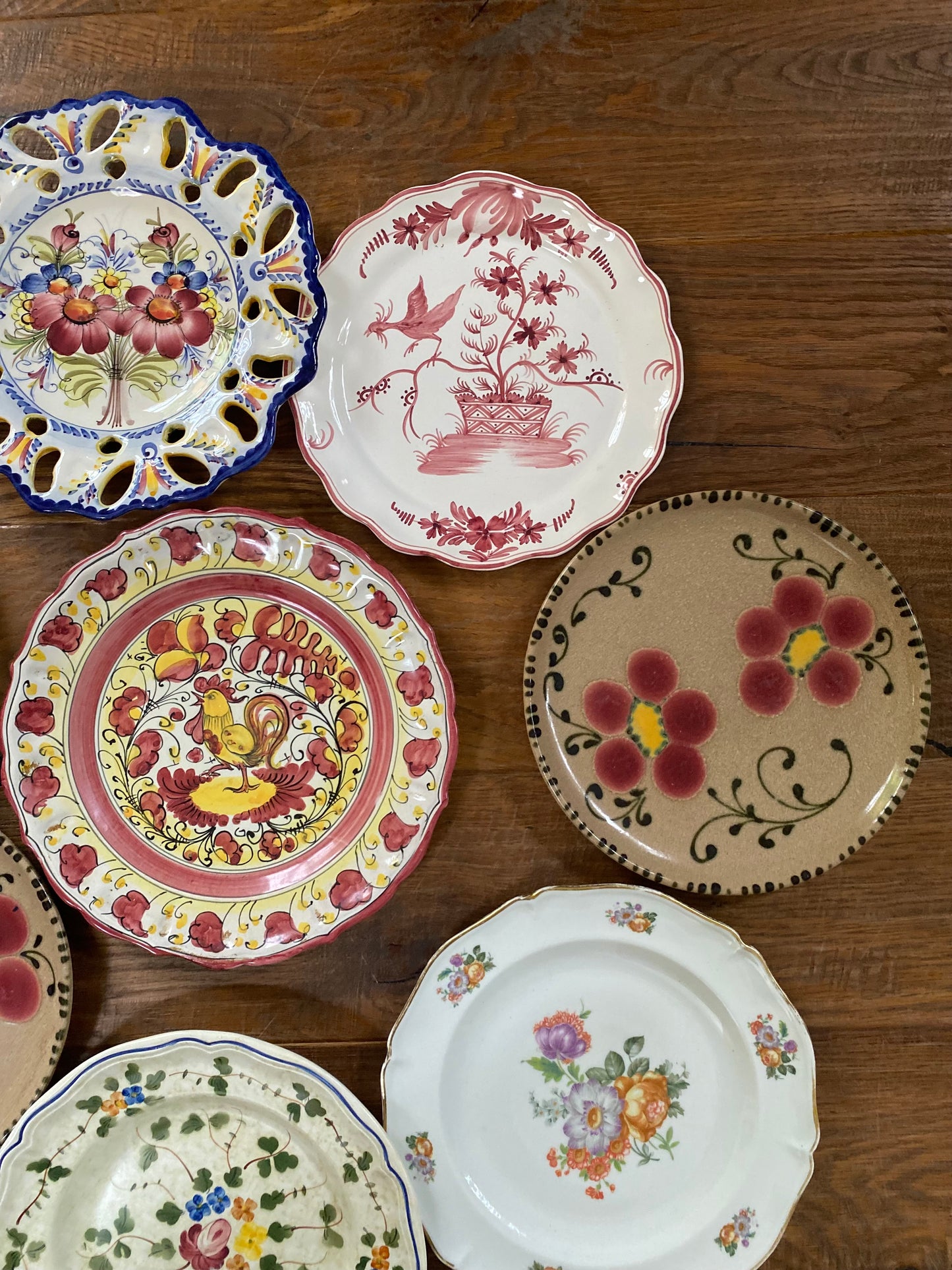 Assiettes anciennes dépareillées