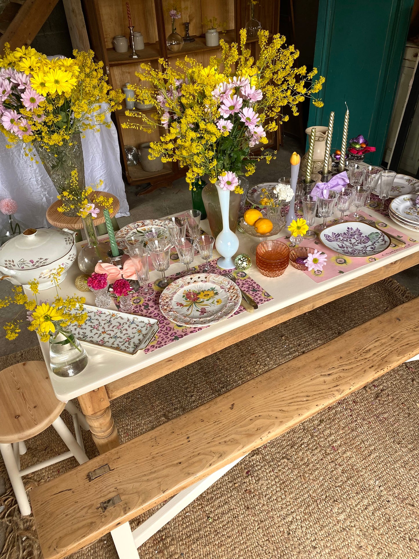 Assortiment de 8 assiettes dépareillées