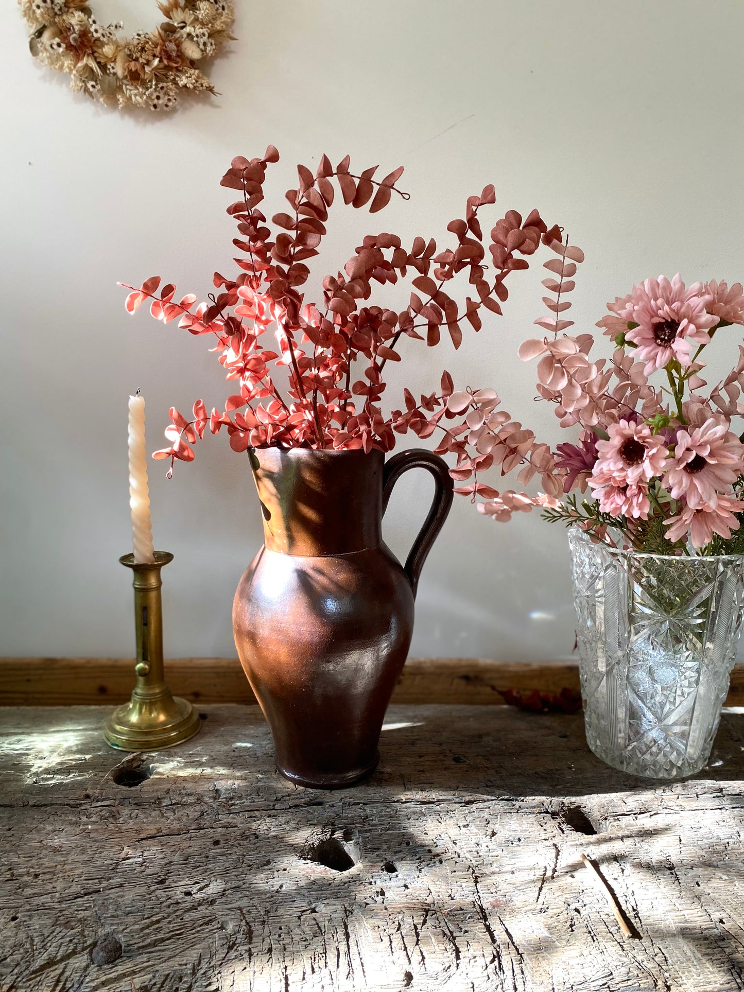 Broc en grès ancien chocolat