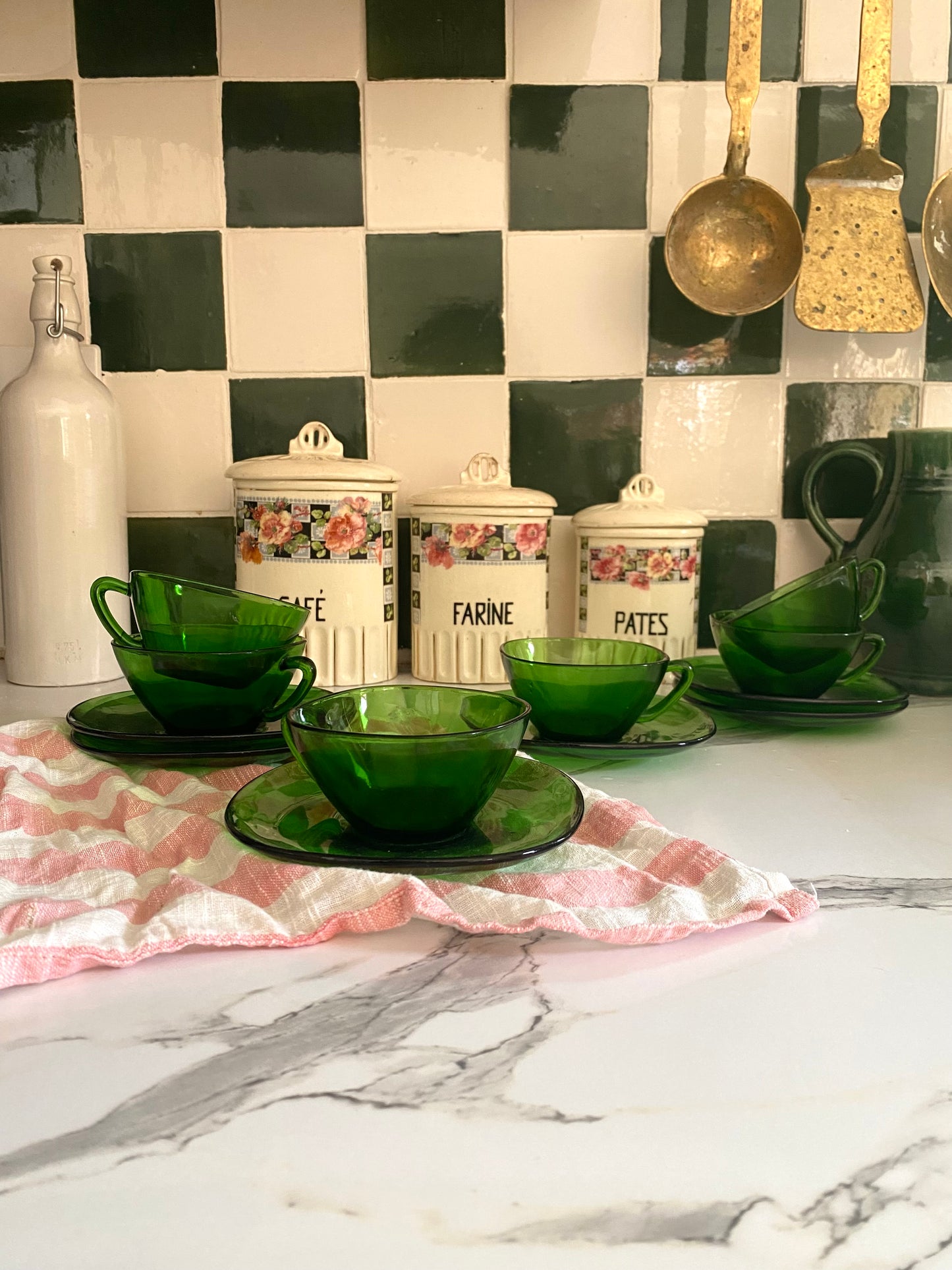 Tasses à café en verre vintage