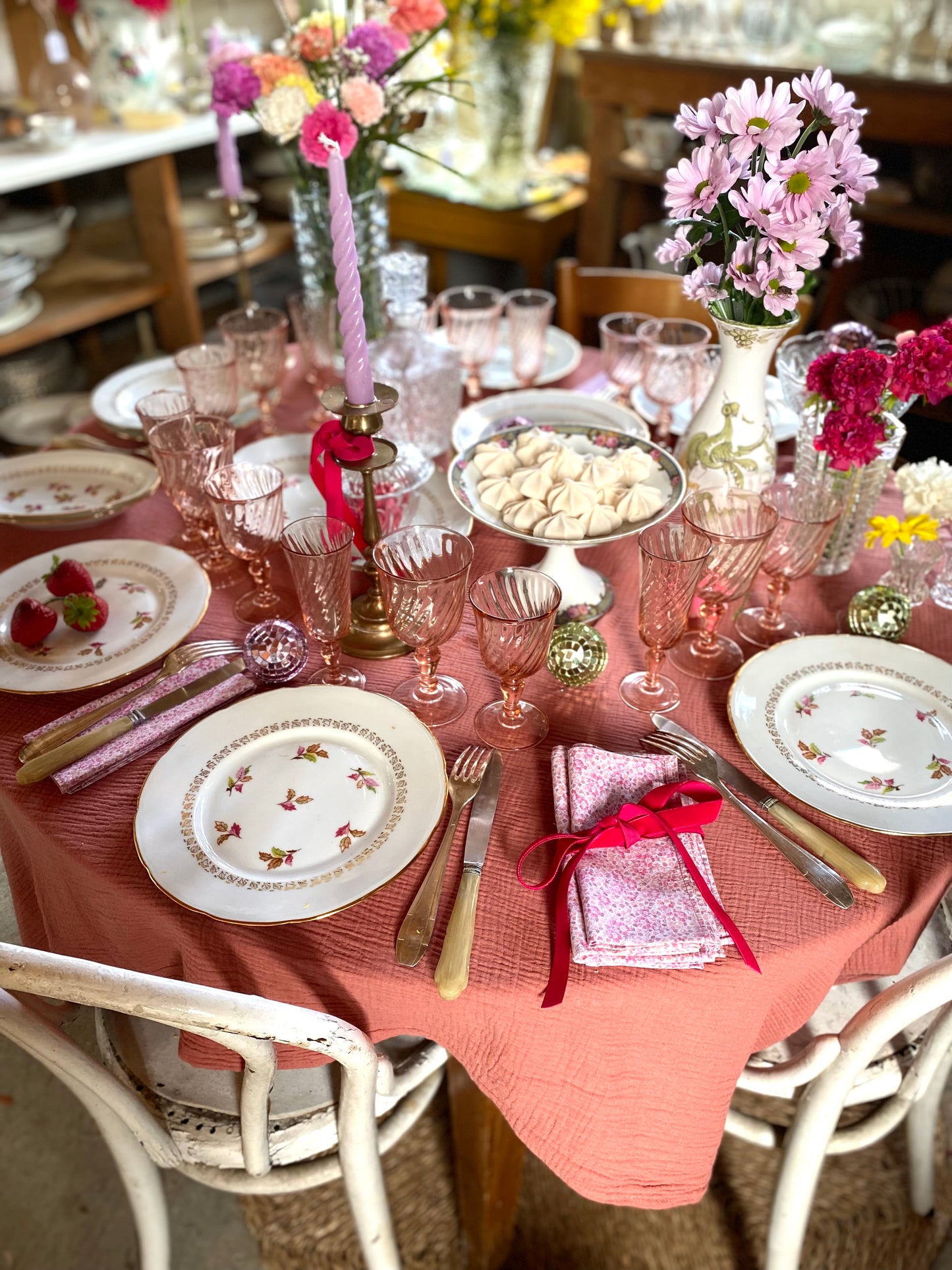Service de 18 verres en rosaline