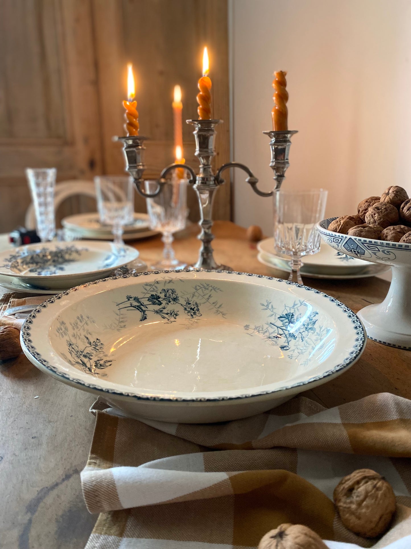 Plat creux en faïence Terre de fer