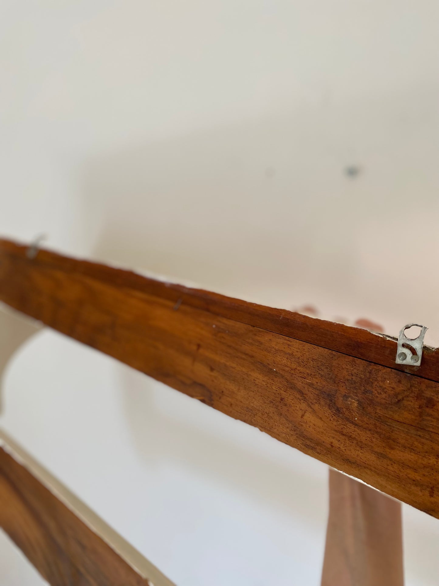 Étagère murale en bois ancien rénovée