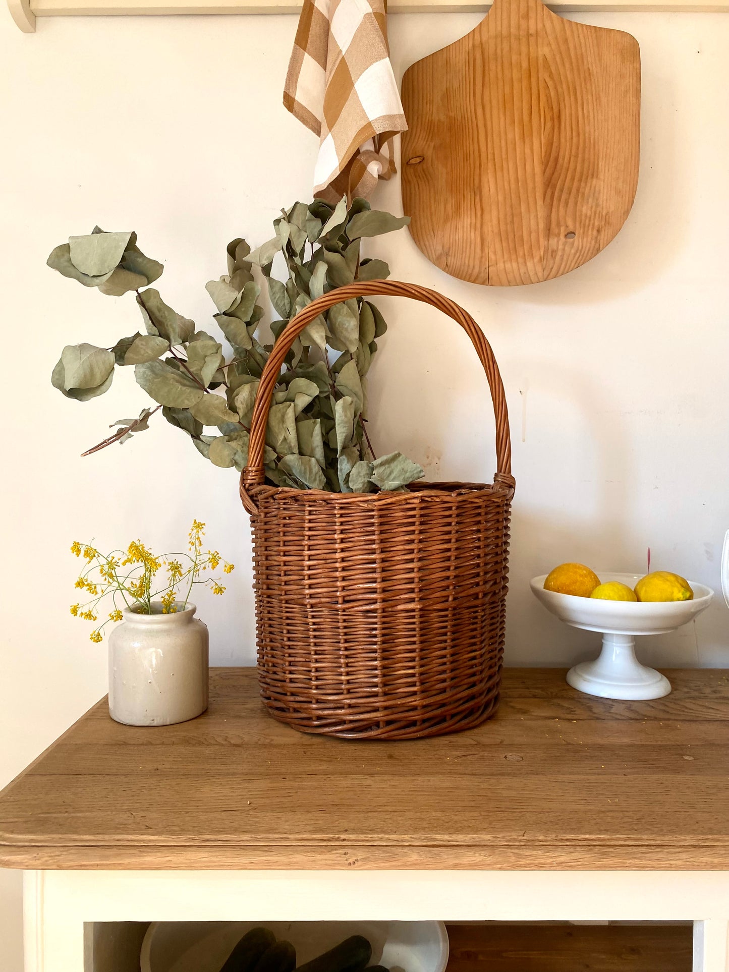 Panier en osier ancien