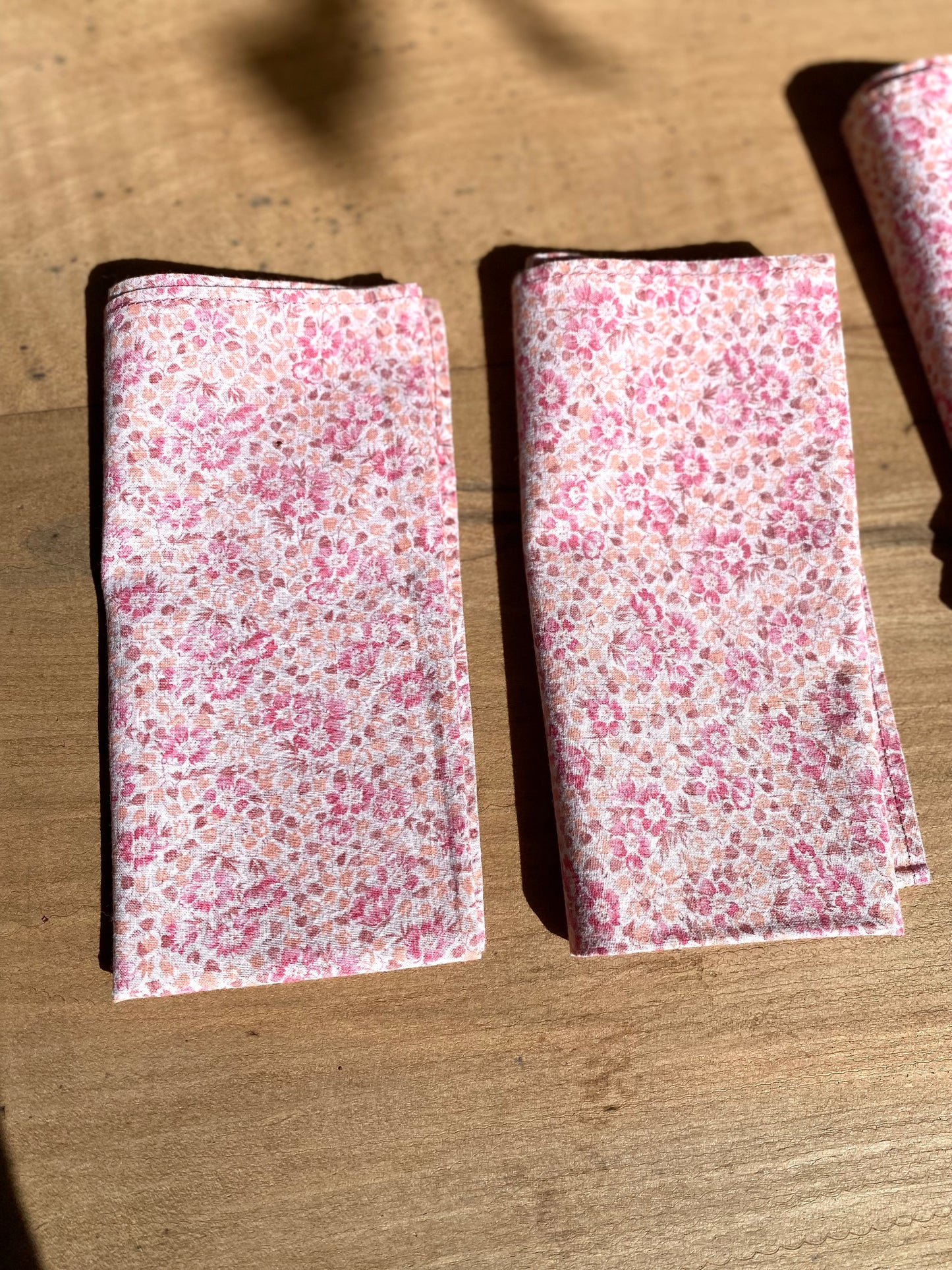 Serviettes de table en coton ancien