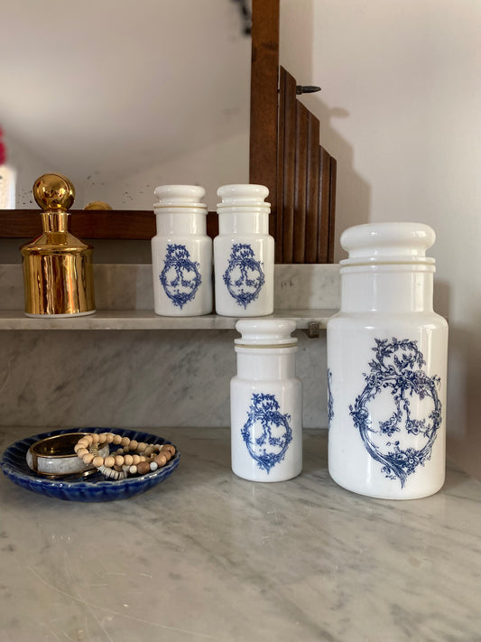 Ensemble de 4 pots d’apothicaire en en opaline italienne ancienne
