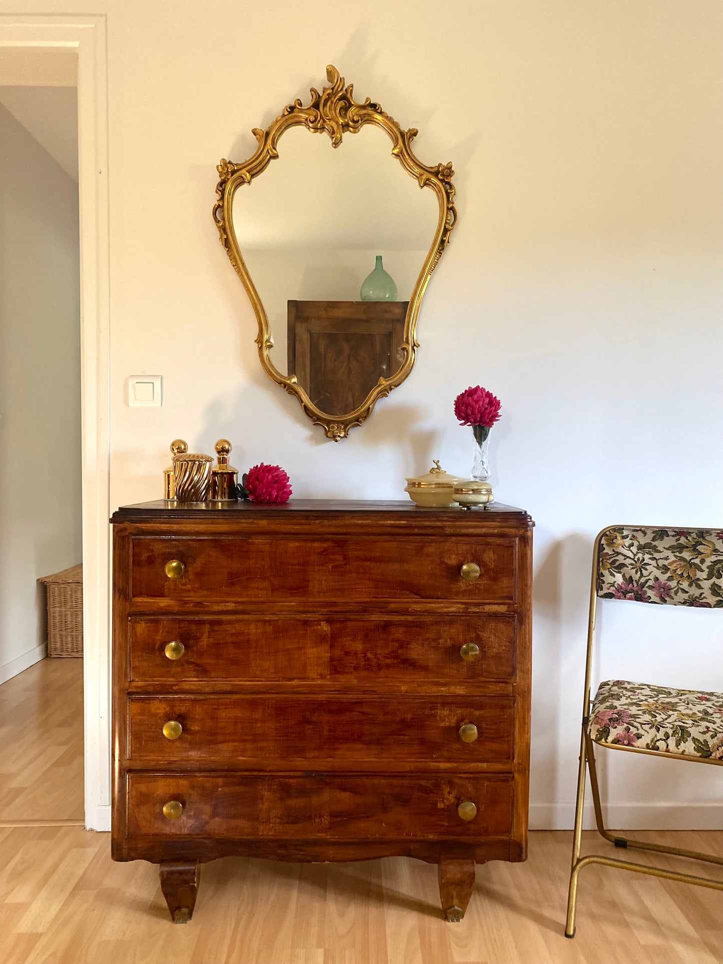 Miroir ancien baroque à coquille