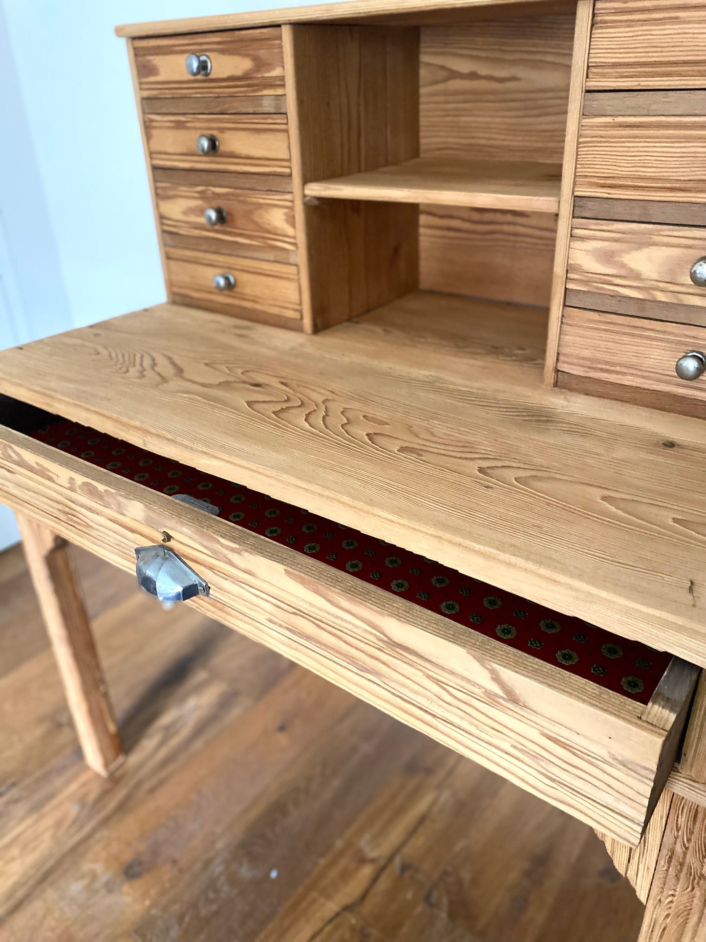 Bureau secrétaire style Art deco en bois ancien rénové