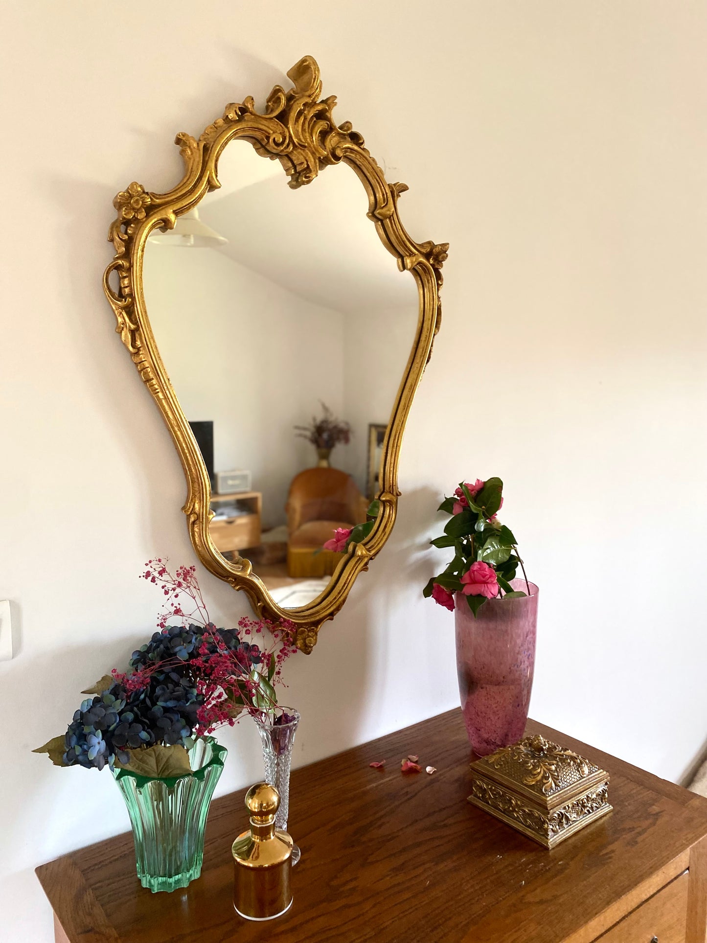 Miroir ancien baroque à coquille
