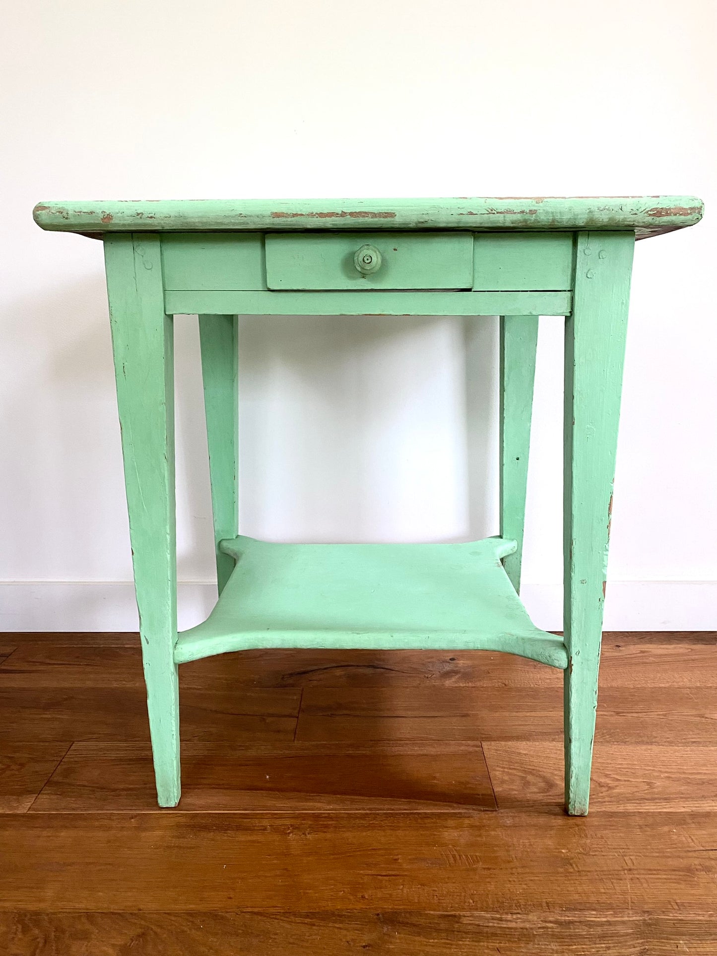 Petite table de ferme en bois