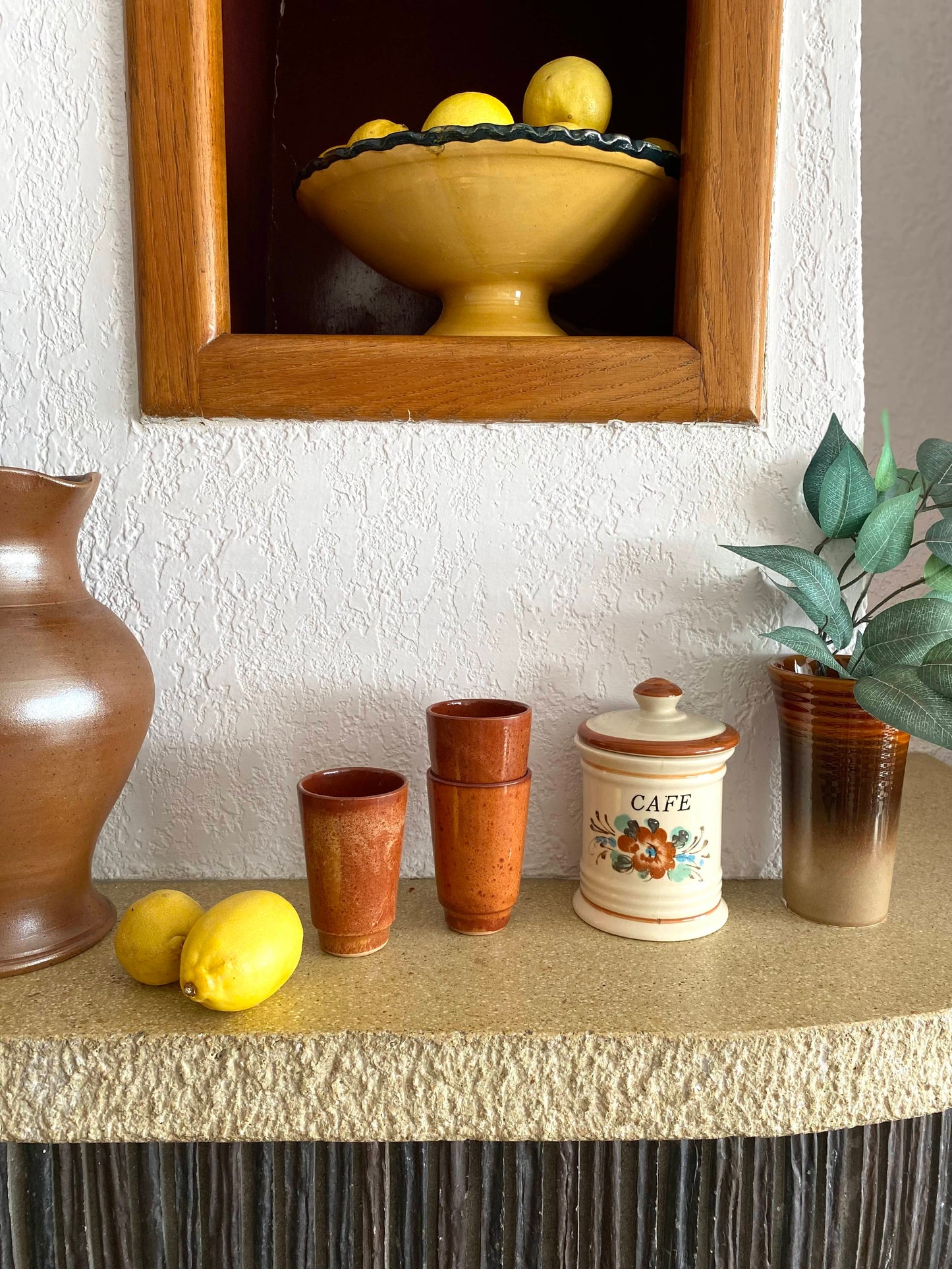 3 verres vintage en terre cuite vernissée