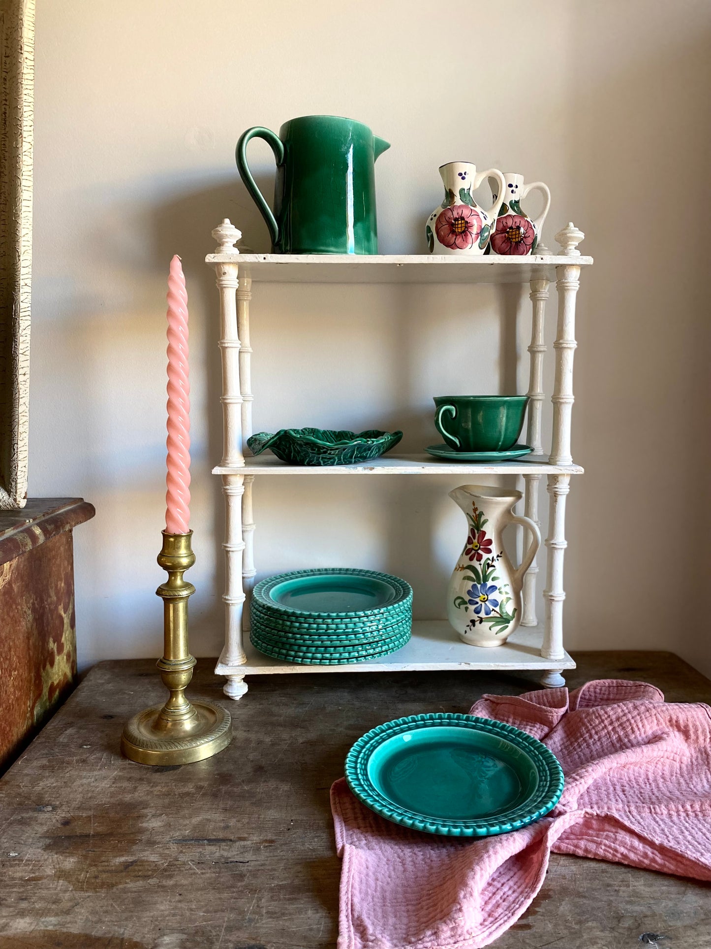 Huilier et vinaigrier en céramique ancienne