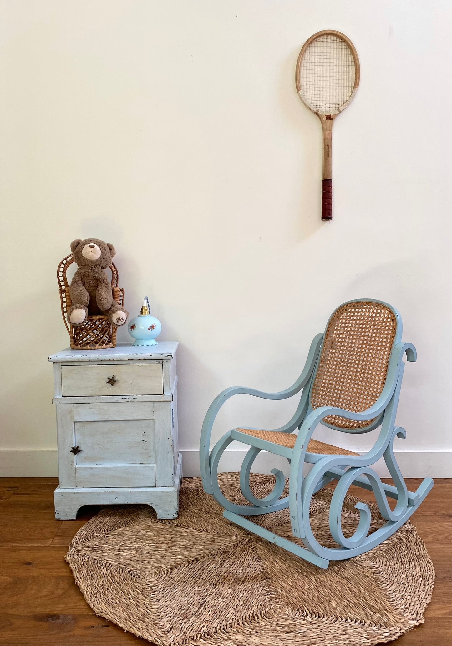 Rocking chair vintage pour enfant