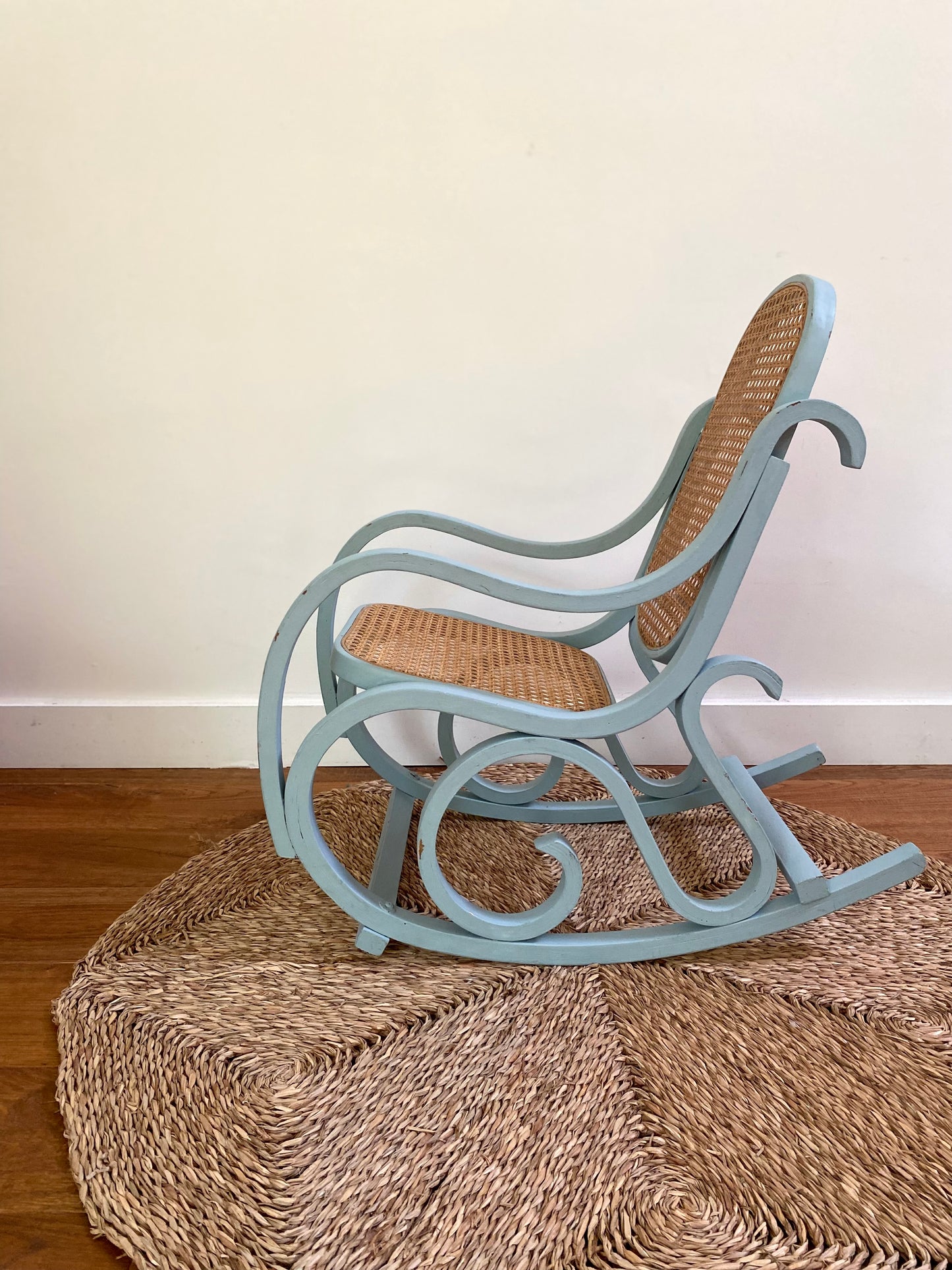 Rocking chair vintage pour enfant