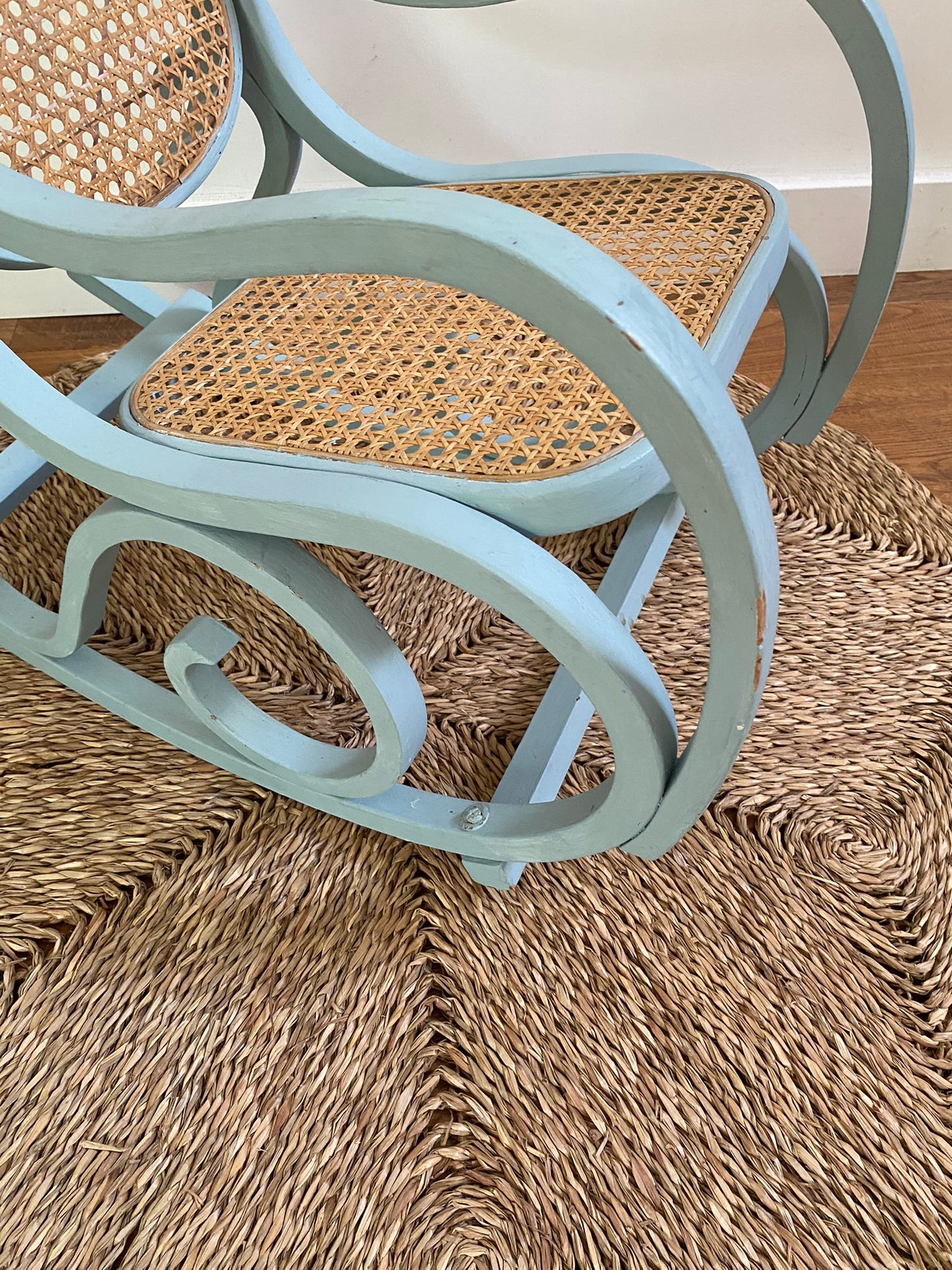 Rocking chair vintage pour enfant