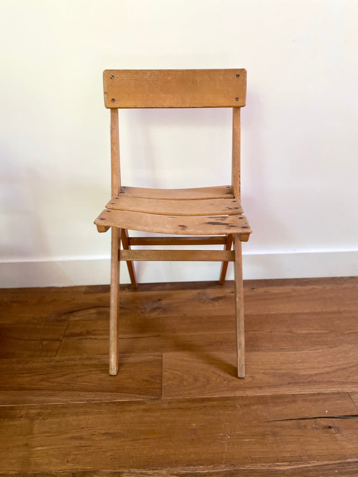 Chaise scandinave vintage pour enfant