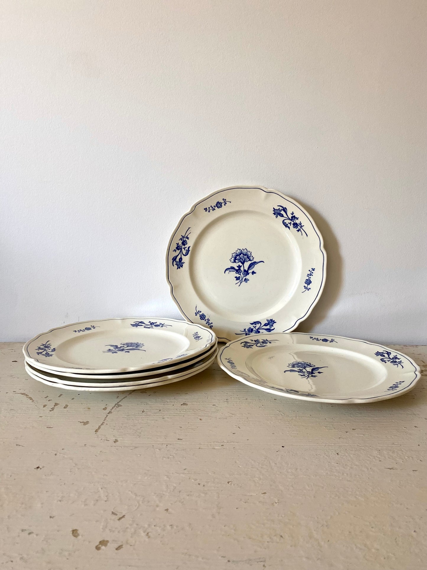 6 assiettes plates en faïence Boch La Louvière