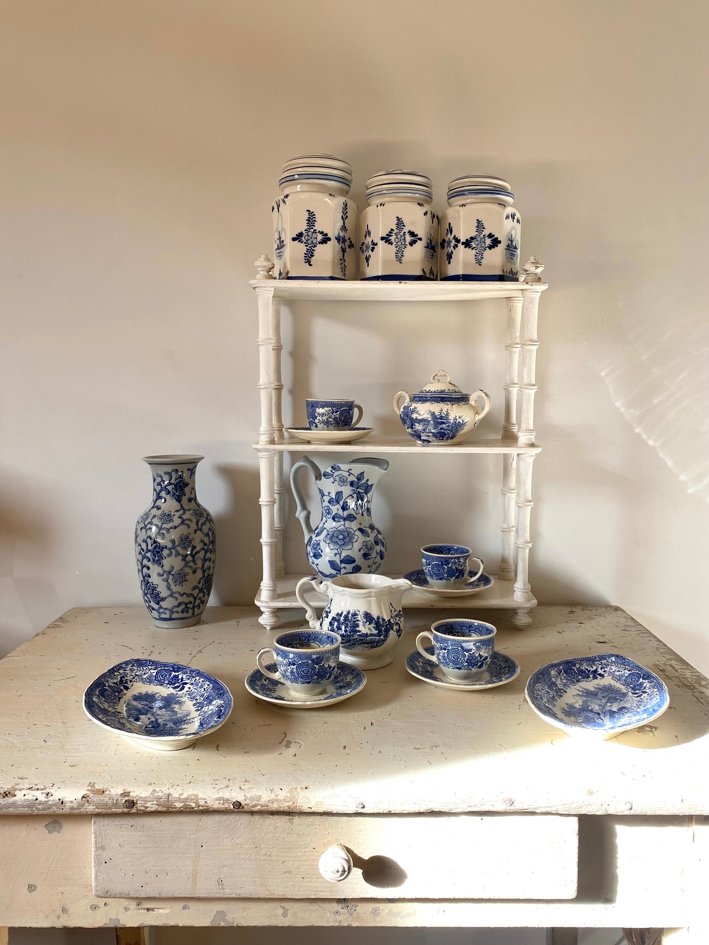 Service à café en porcelaine ancienne