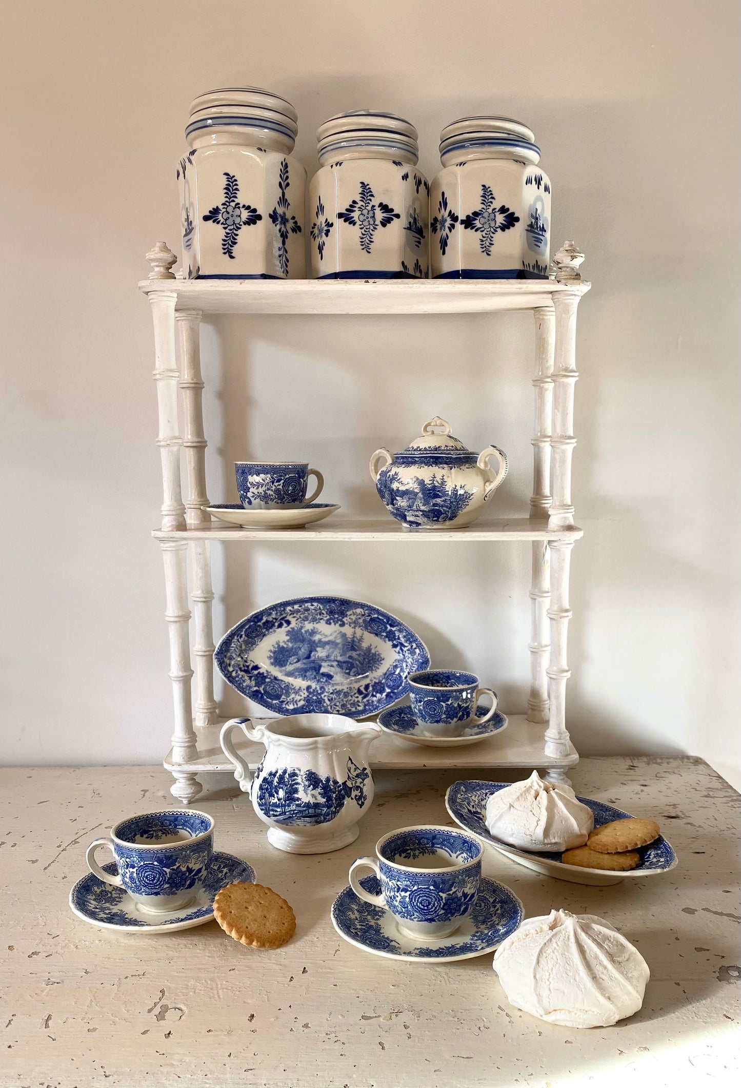 Service à café en porcelaine ancienne