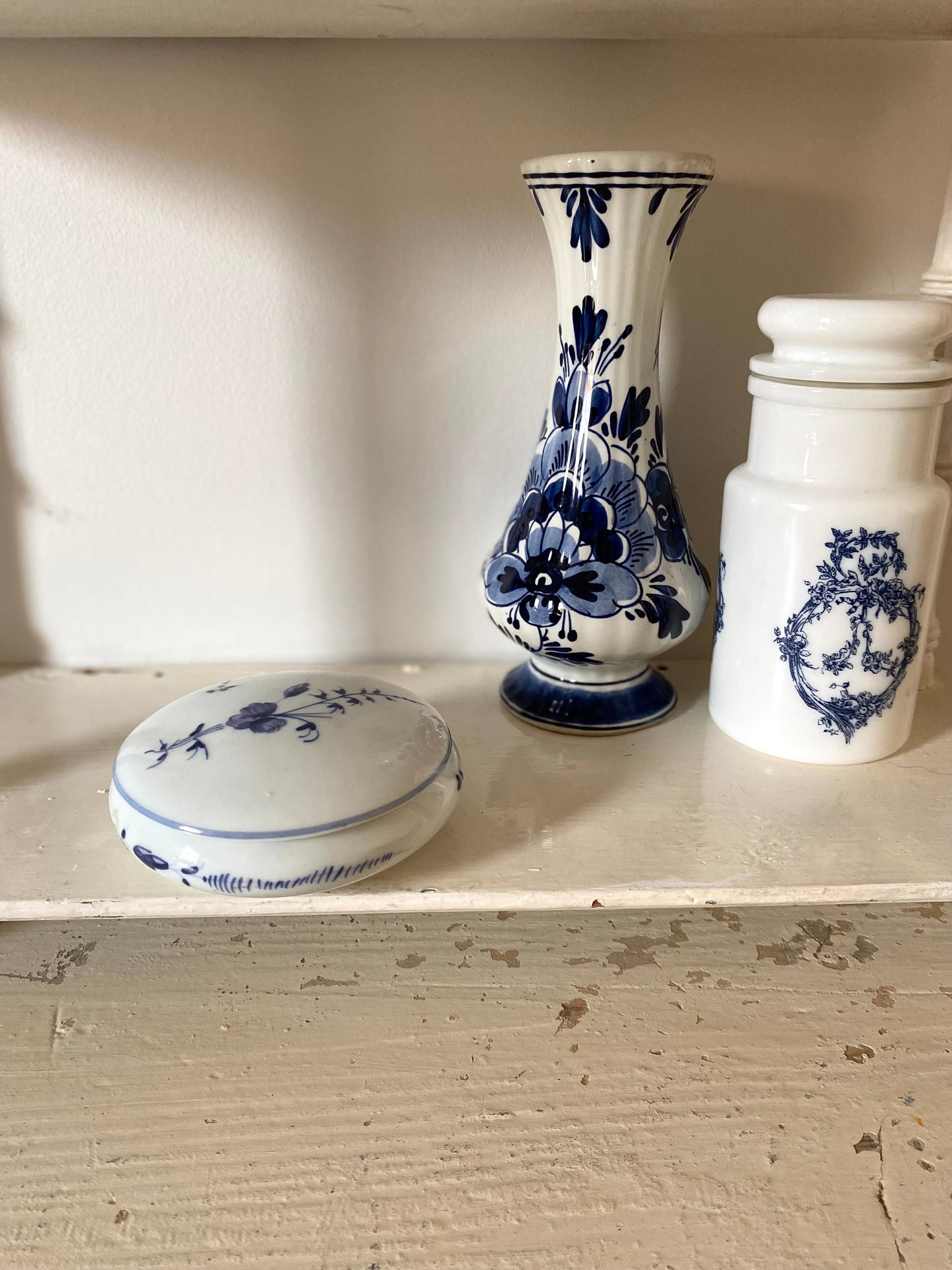 Boîte à bijoux en porcelaine de Chantilly