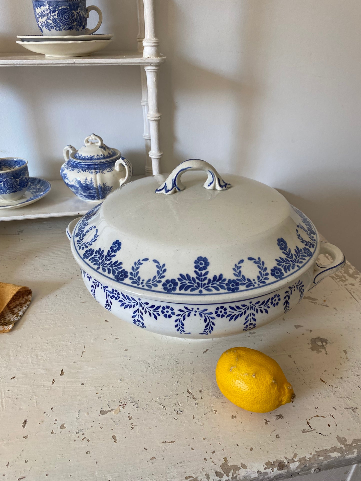 Soupière en faïence ancienne de Luneville à détourner en corbeille à fruit ou saladier