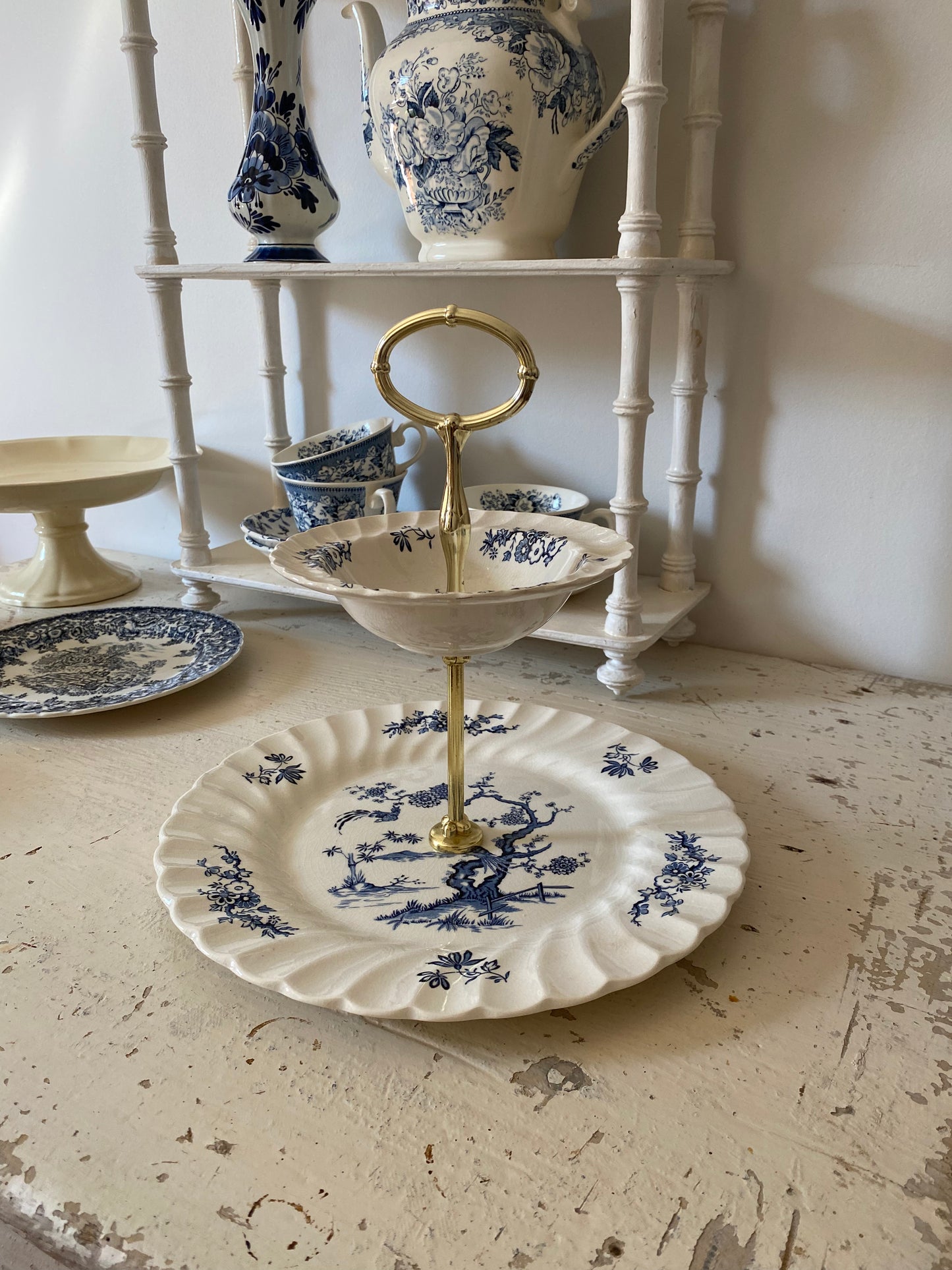 Serviteur muet en porcelaine ancienne anglaise