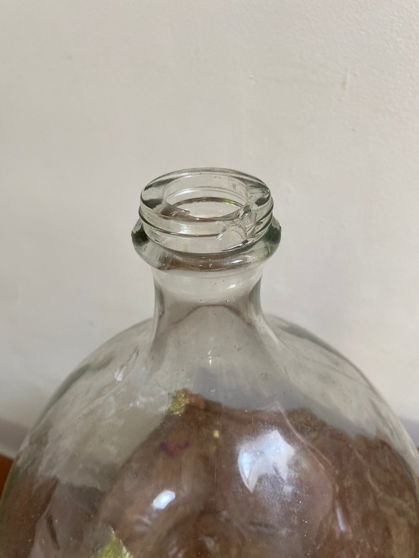 Dame Jeanne ancienne en verre